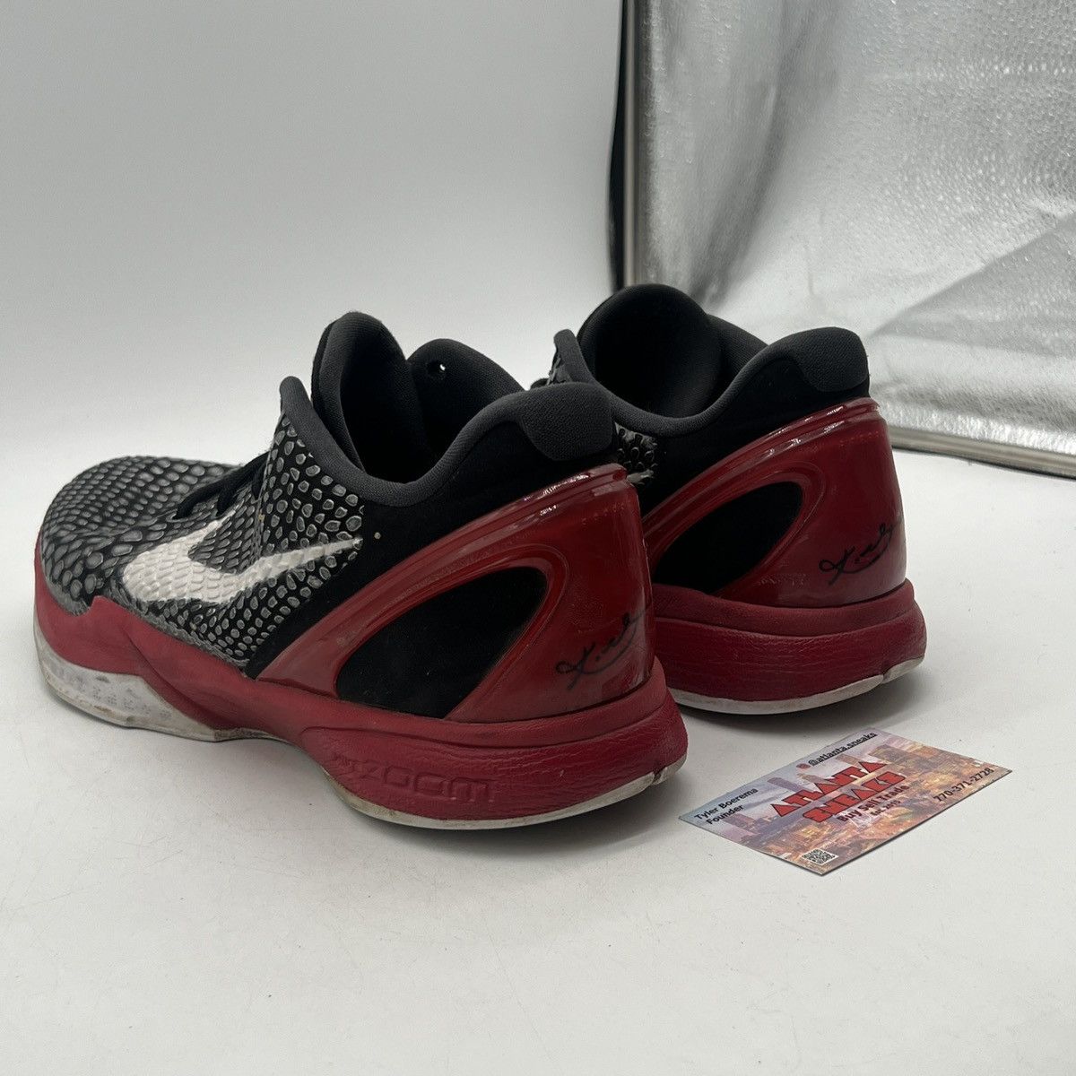 Nike Zoom Kobe 6 bred Size US 13 / EU 46 - 4 Thumbnail