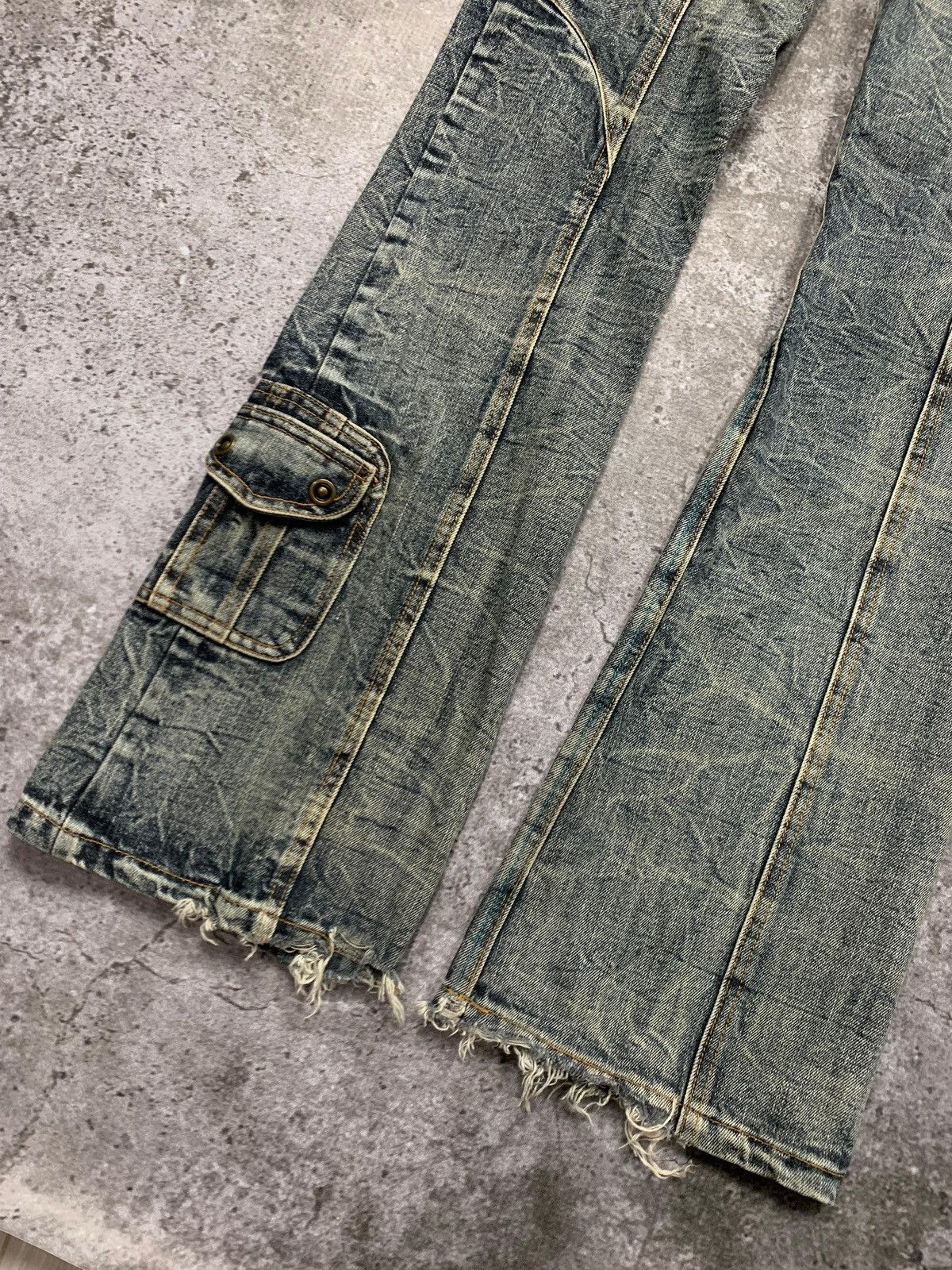 LOWBOX Lowbox Y2k Style Flared LGB 3 Pocket Jeans Size US 30 / EU 46 - 13 Thumbnail