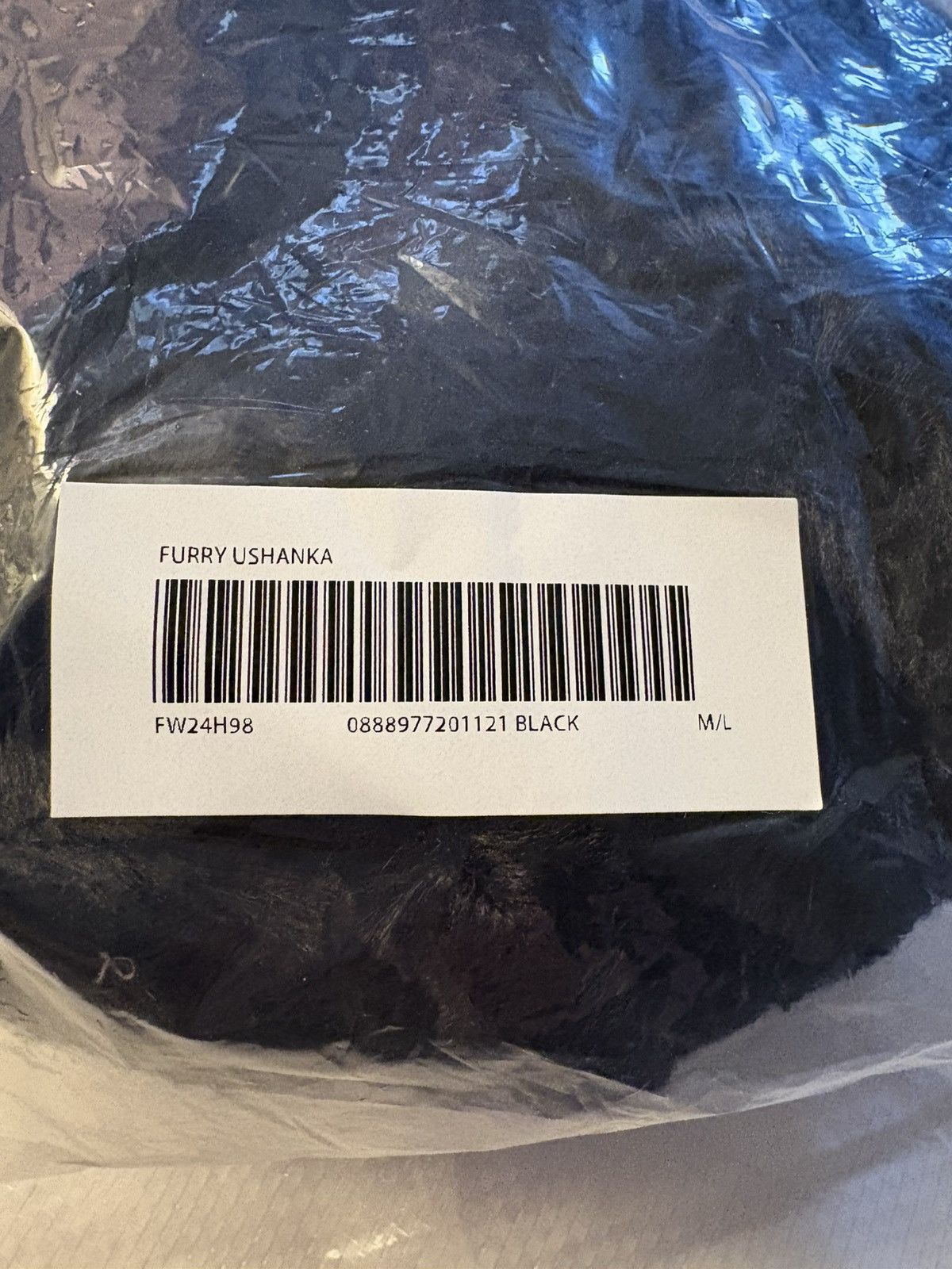 Supreme Supreme Furry Ushanka M/L New IN HAND FW24 Size ONE SIZE - 4 Thumbnail