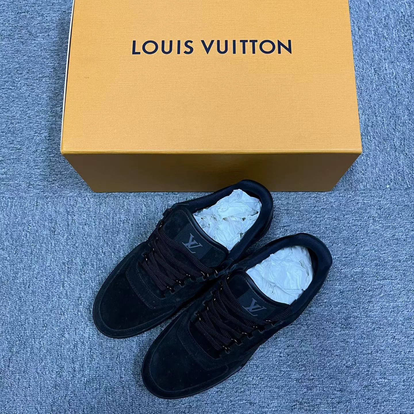 Louis Vuitton Louis Vuitton Black Hoodie 7 Men Size US XS / EU 42 / 0 - 1 Thumbnail