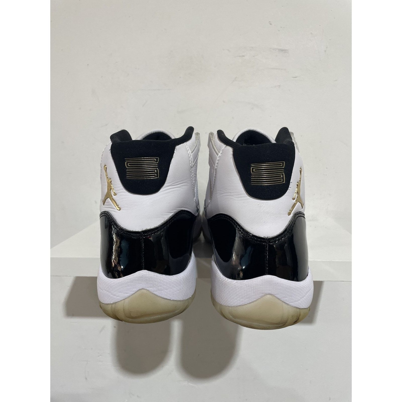 Jordan Brand NIKE JORDAN 11 DMP GRATITUDE 2023 SIZE 10 PREOWNED Size US 10 / EU 43 - 3 Thumbnail