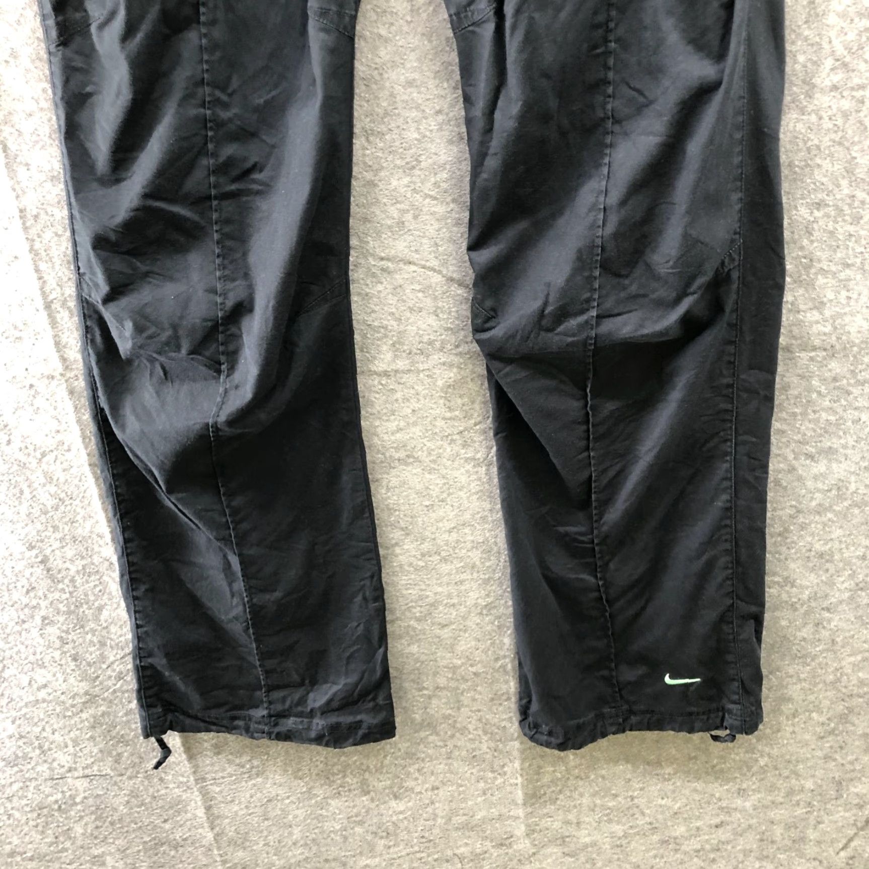 Nike Nike Pull On Straight Leg Pants Womens M Black Drawstring Athletic Cotton Blend Track Pants Size 32" / US 10 / IT 46 - 4 Thumbnail