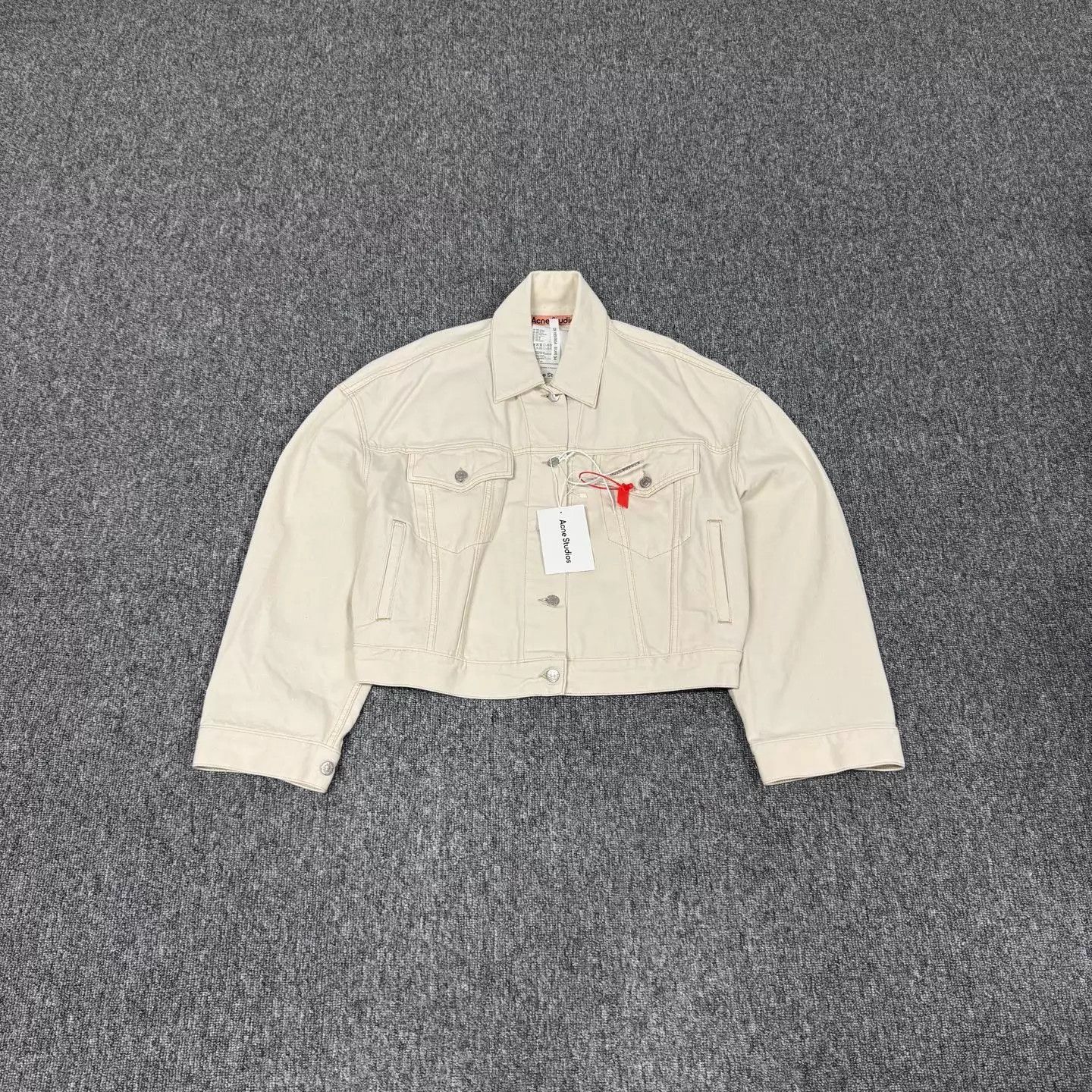 Acne Studios Acne Studios Cream Short Oversized Denim Jacket 34 Size XS / US 0-2 / IT 36-38 - 1 Thumbnail