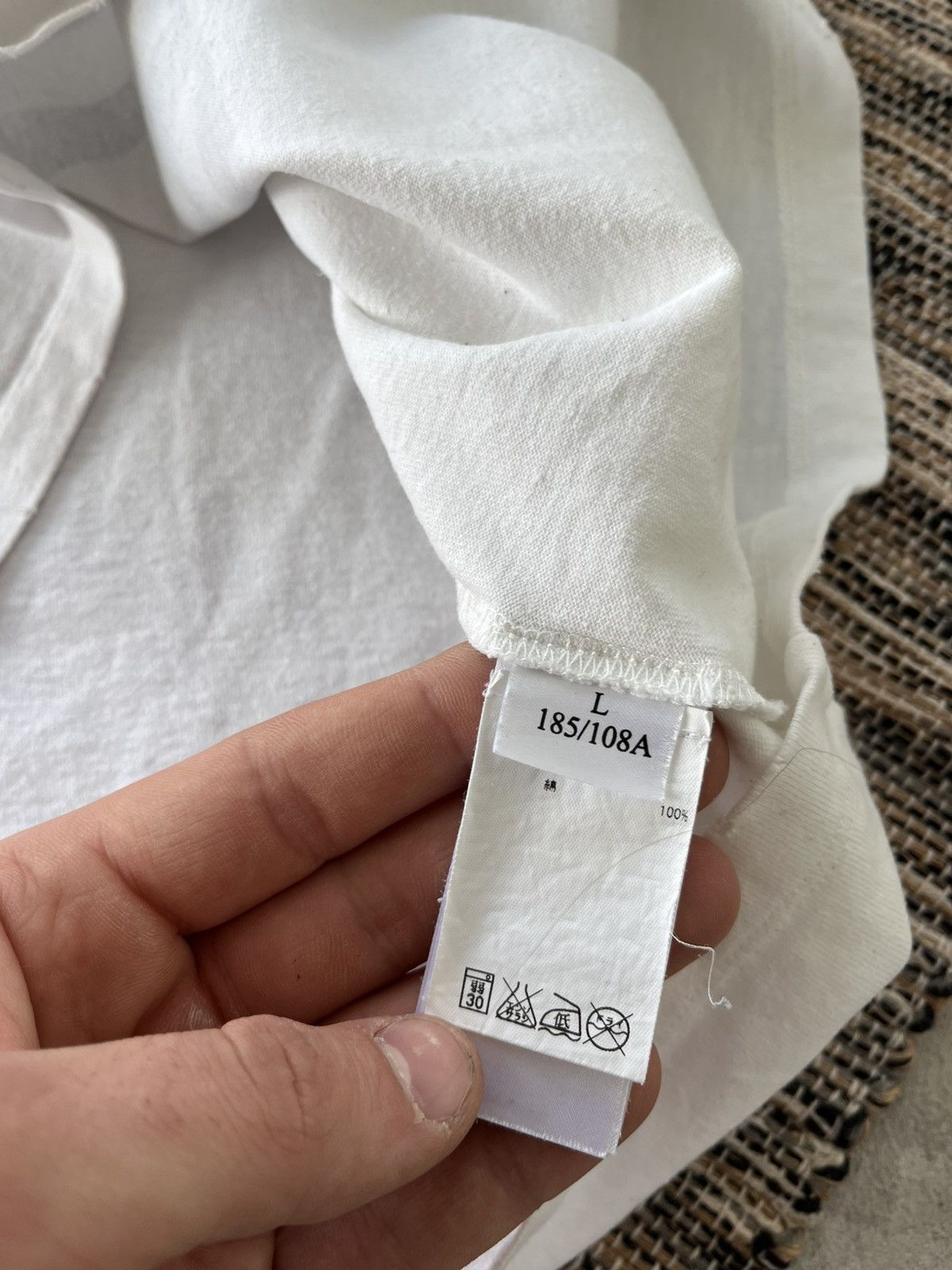 Allsaints Vintage AllSaints White TShirt Avantgarde Big logo Y2K Size US L / EU 52-54 / 3 - 13 Thumbnail