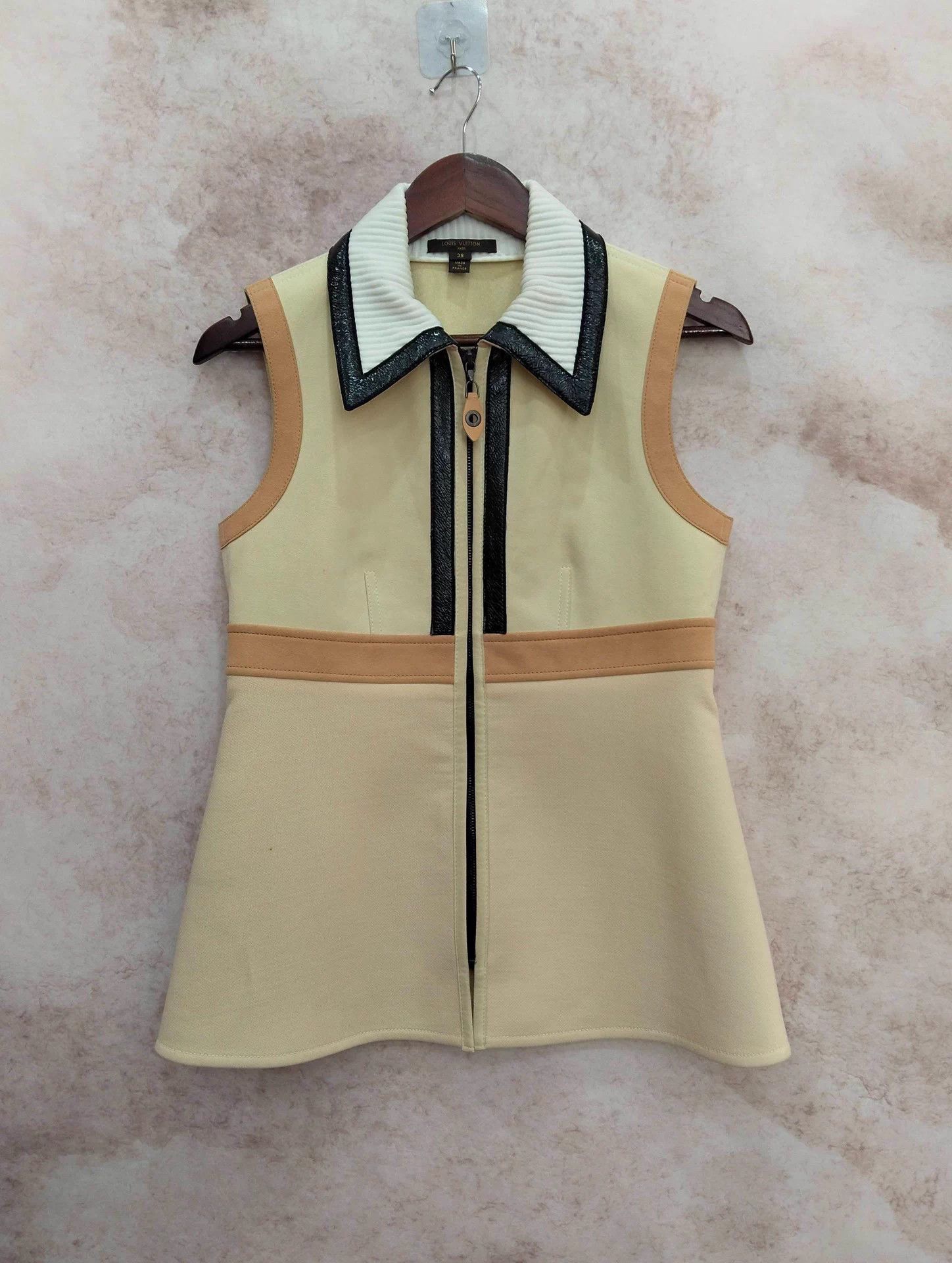 Louis Vuitton LV Runway Sleeveless dresses Women's 38 95 New Size S / US 4 / IT 40 - 1 Thumbnail