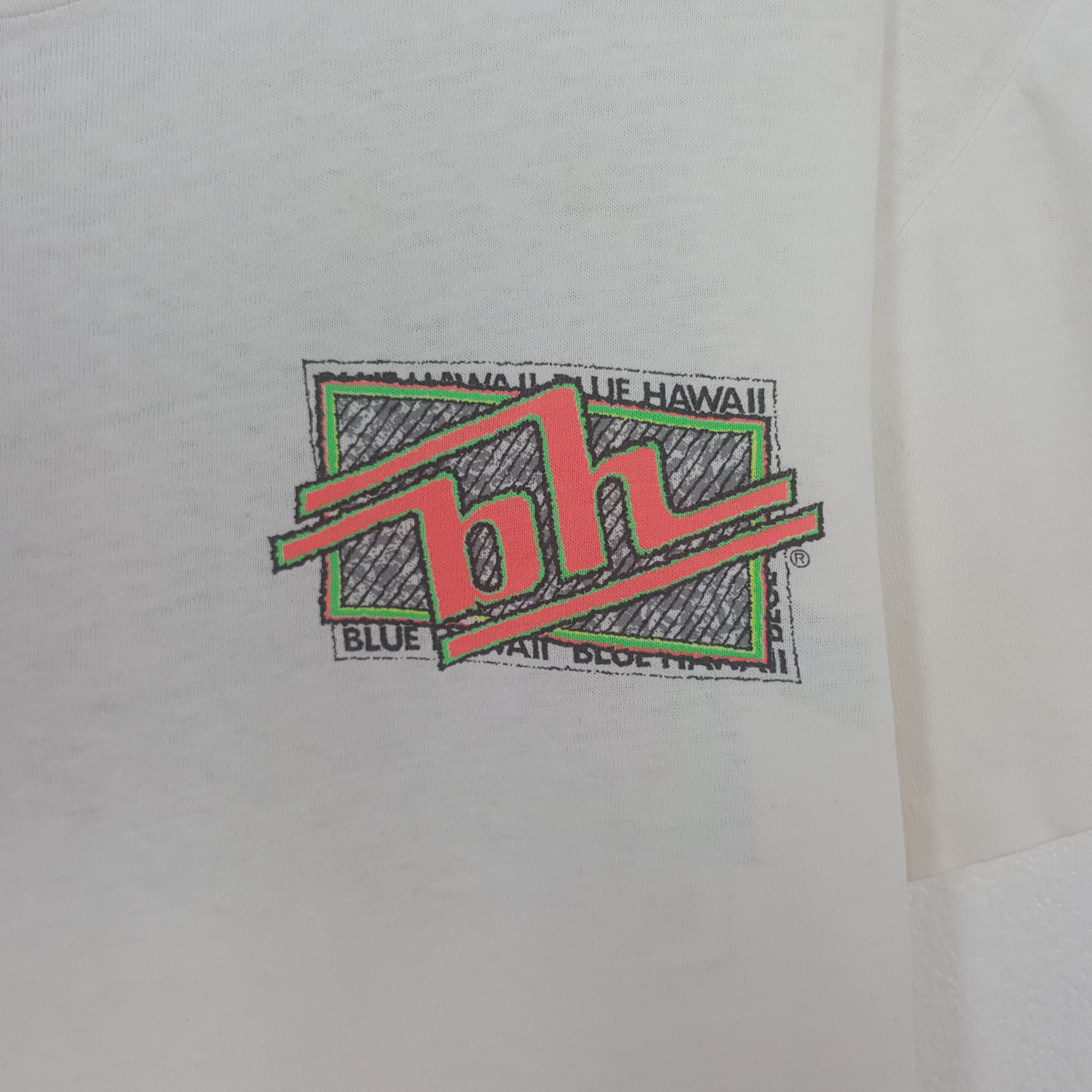 Vintage Vintage Blue Hawaii BH Tshirt Size US M / EU 48-50 / 2 - 4 Thumbnail