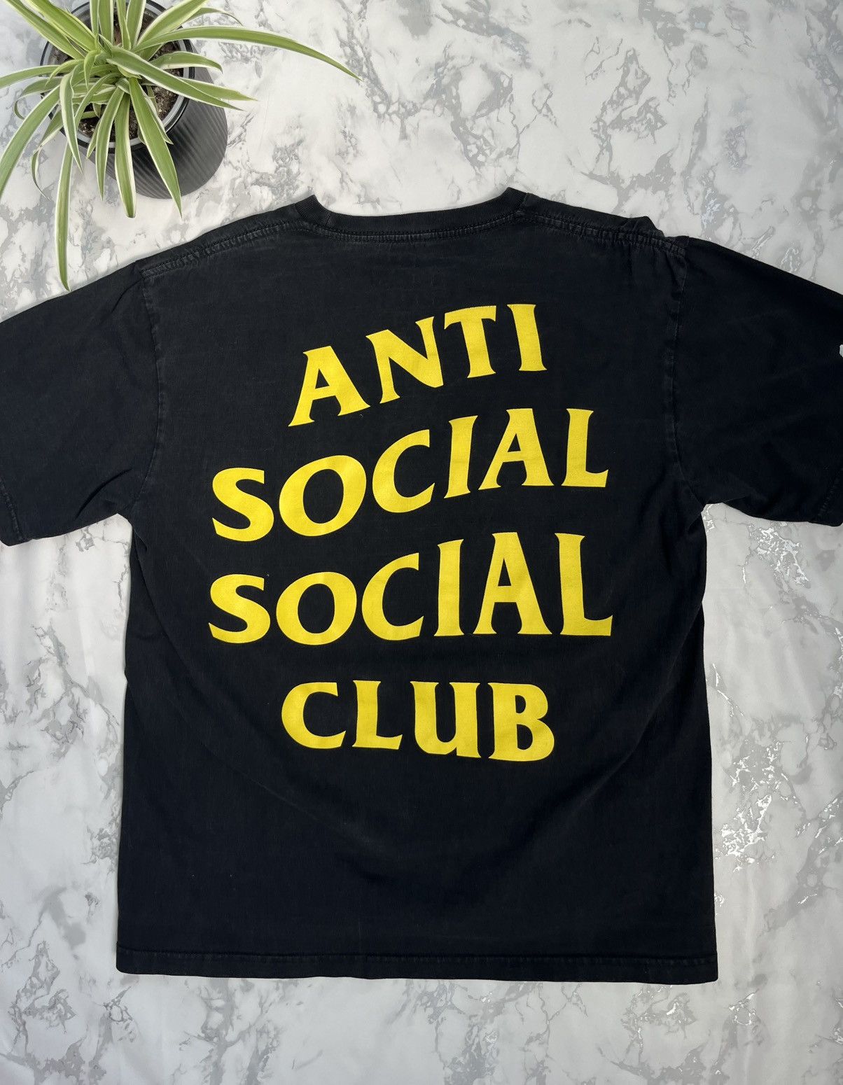 Anti Social Social Club × DHL DHL x Assc T-Shirt Size US L / EU 52-54 / 3 - 2 Thumbnail
