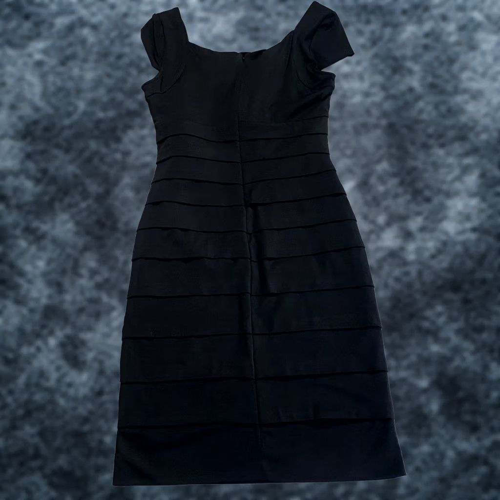 White House Black Market White House Black Market Dress Women 8 Black Tiered Event Cocktail Shutter Cap Sleeve Knee Length Bodycon Formal Night Out Womens 8 Black Size M / US 6-8 / IT 42-44 - 1 Thumbnail
