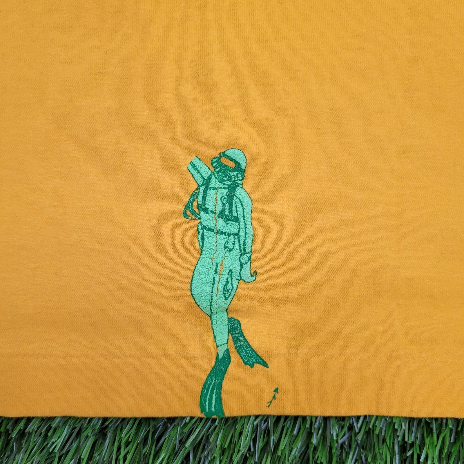 Hanes Vintage 80s Florida Parrot Shirt M/L 21x26 Yellow Size US L / EU 52-54 / 3 - 14 Thumbnail