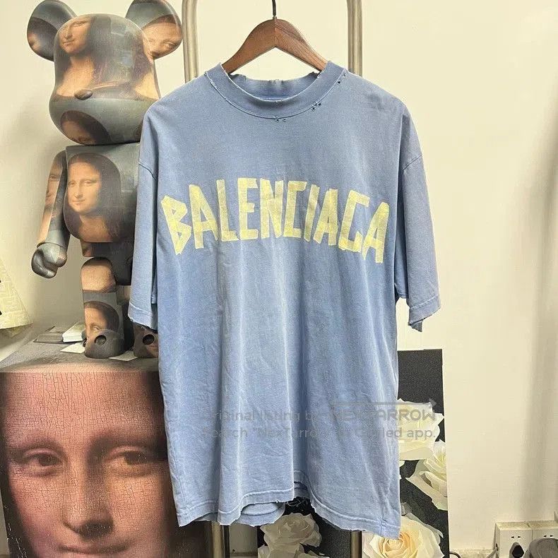 Balenciaga Balenciaga Tape Short Sleeve T-shirt. Size US S / EU 44-46 / 1 - 1 Thumbnail
