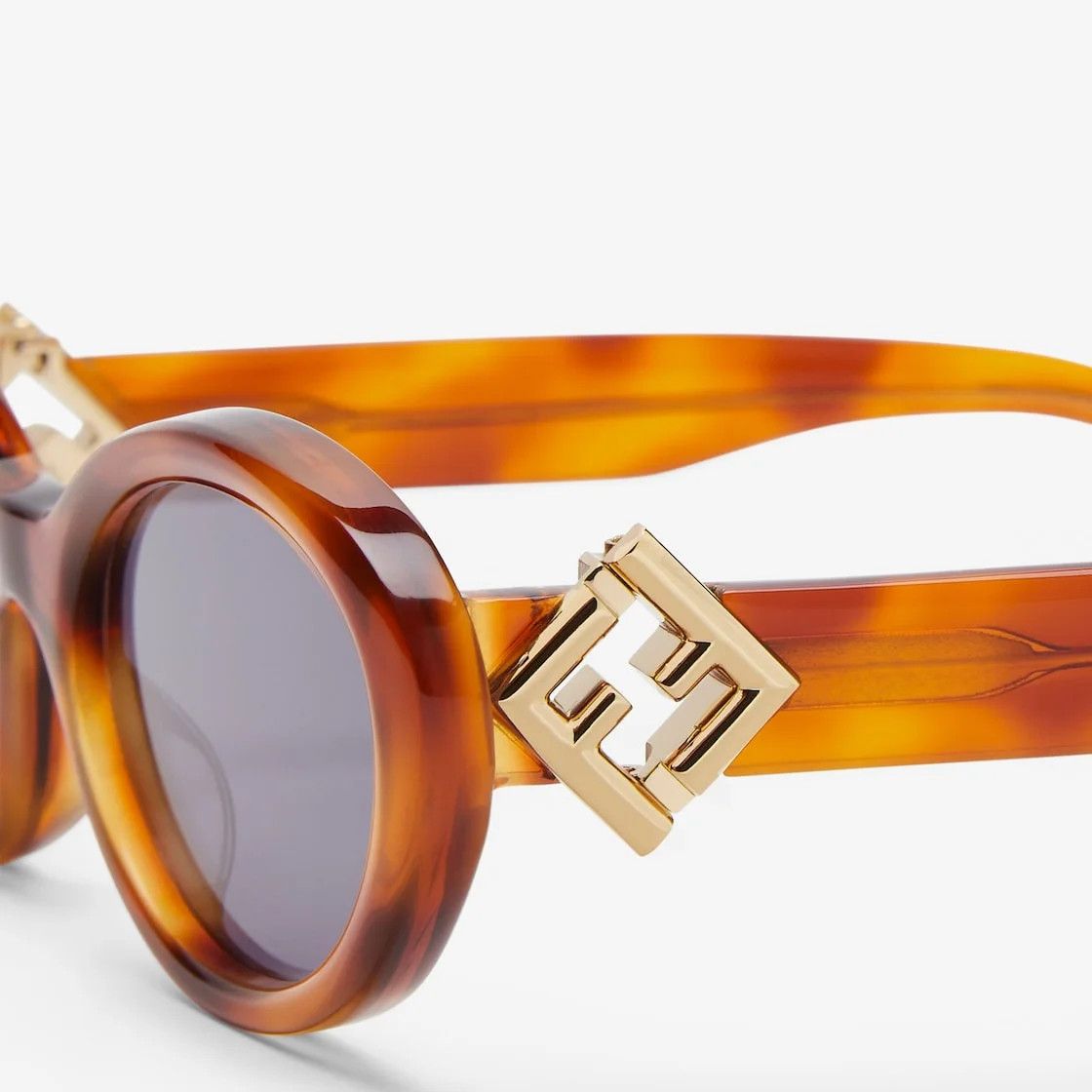 Fendi o1s1wg110526 Size: OS / FF Diamonds Sunglasses in Brown Size ONE SIZE - 3 Thumbnail