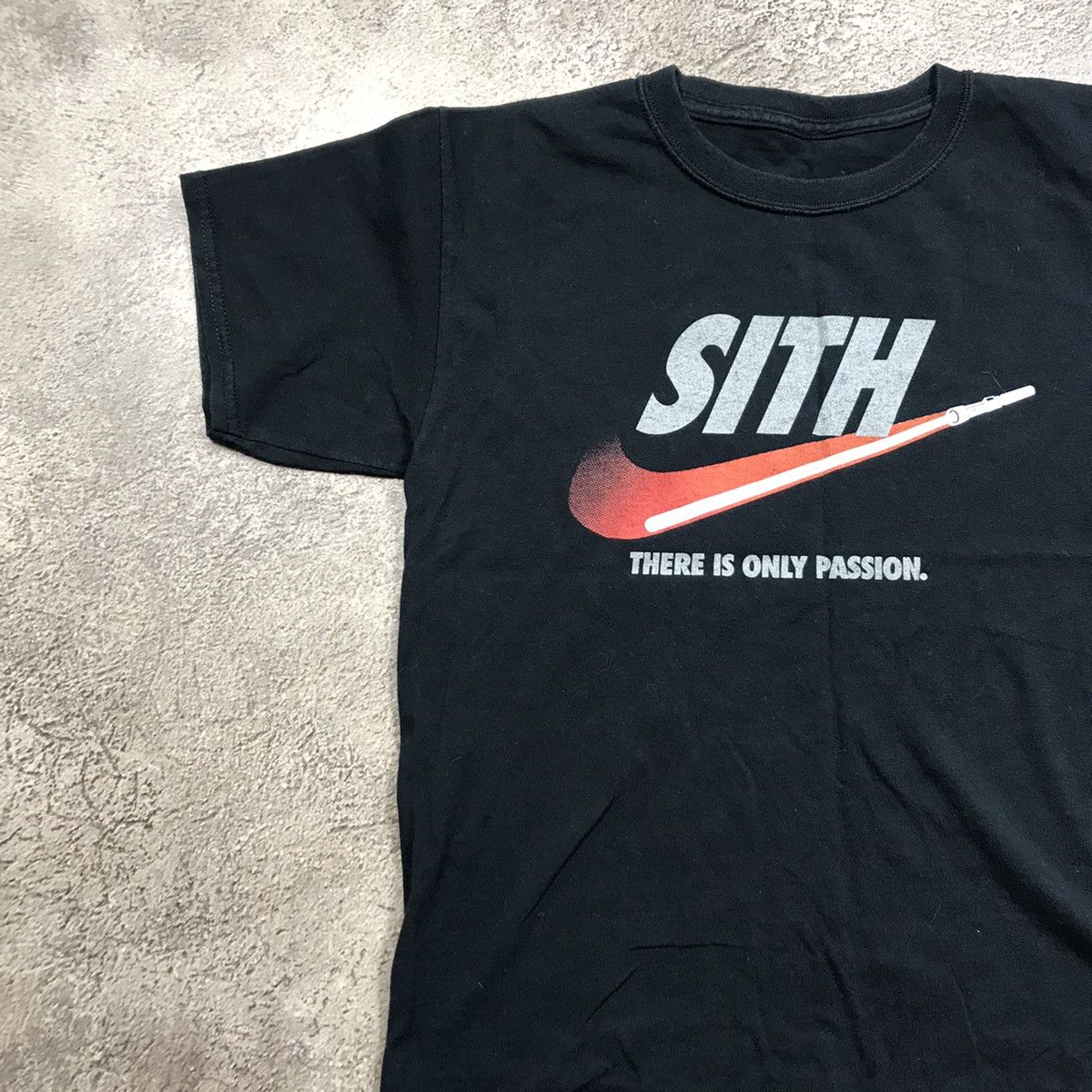 Vintage VINTAGE ADULT SITH THERE IS ONLY PASSION FUNNY TEE Y2K 90s Size US S / EU 44-46 / 1 - 2 Thumbnail