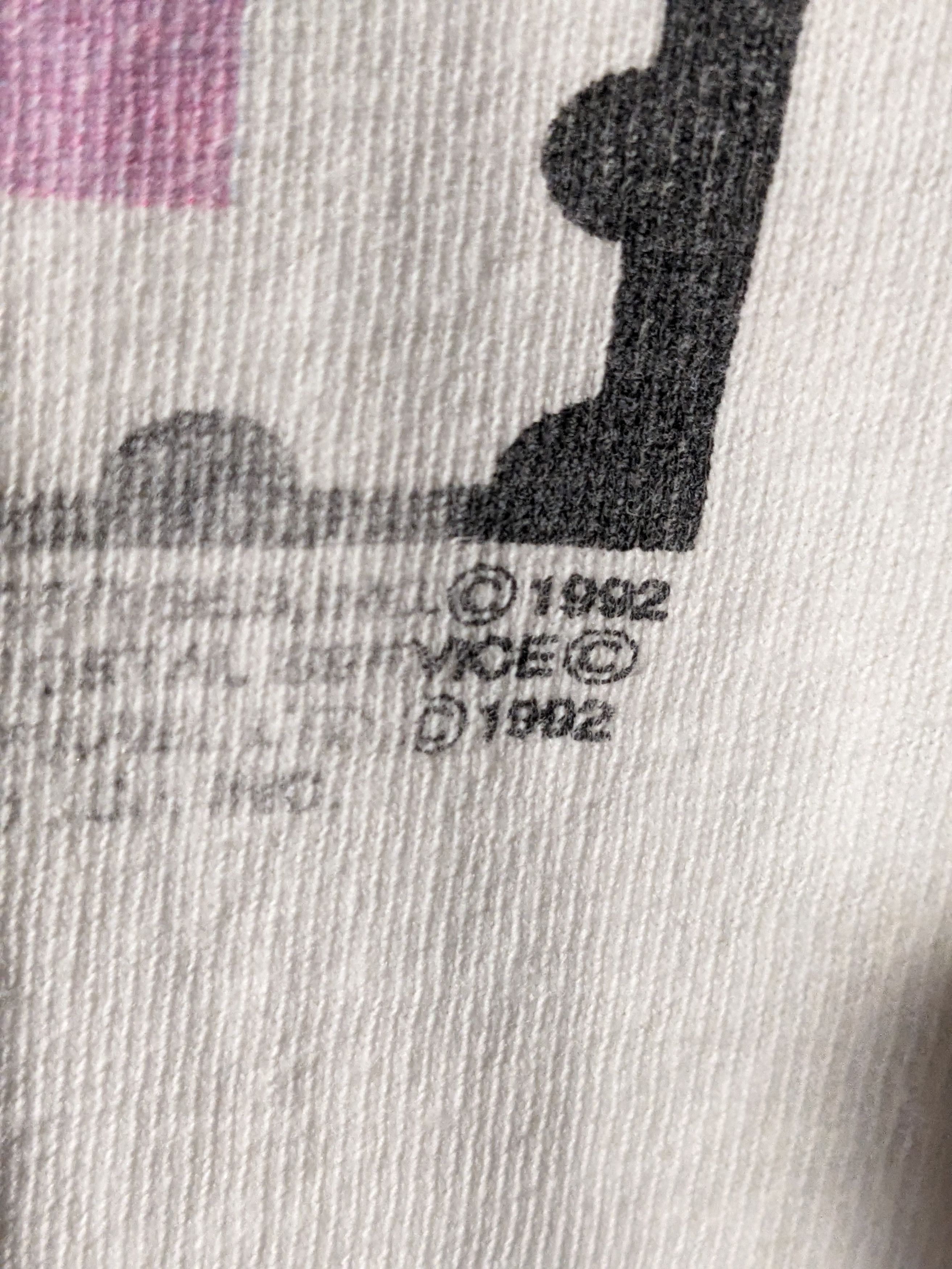 Band Tees × Vintage Vintage 1992 Elvis Presley Rock and Roll Stamp T-Shirt Size US XL / EU 56 / 4 - 3 Thumbnail
