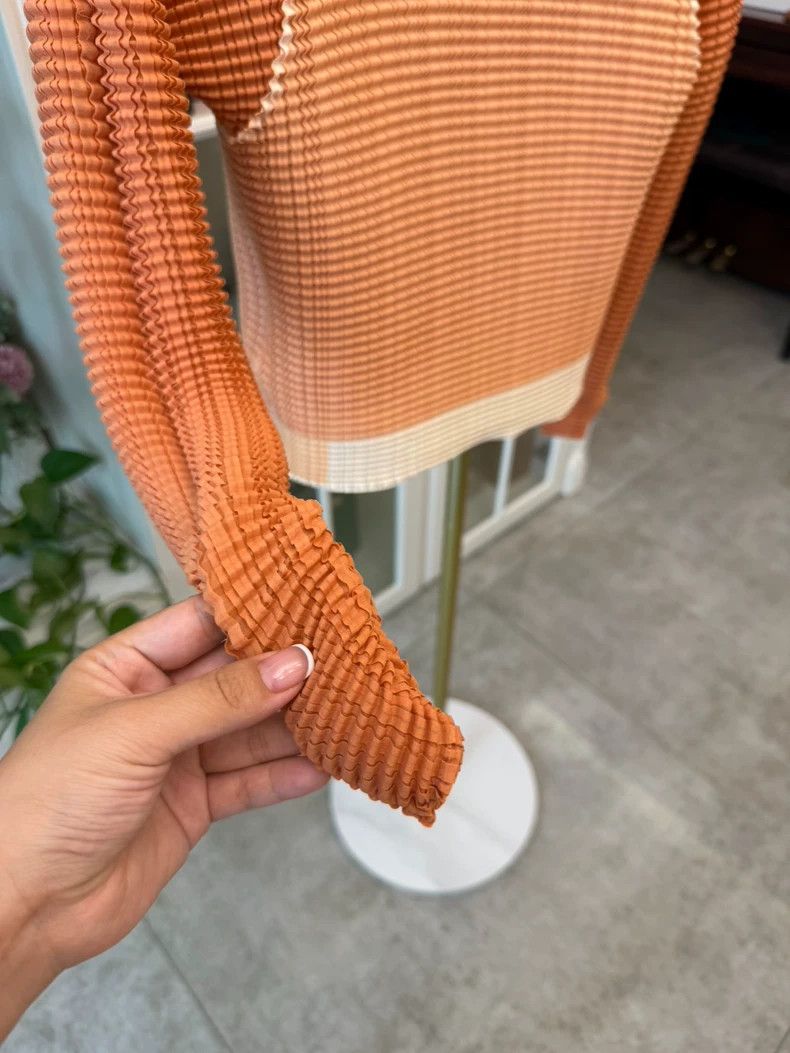 Issey Miyake Issey Miyake Two pieces of bubble sleeve fake Size M / US 6-8 / IT 42-44 - 2 Thumbnail