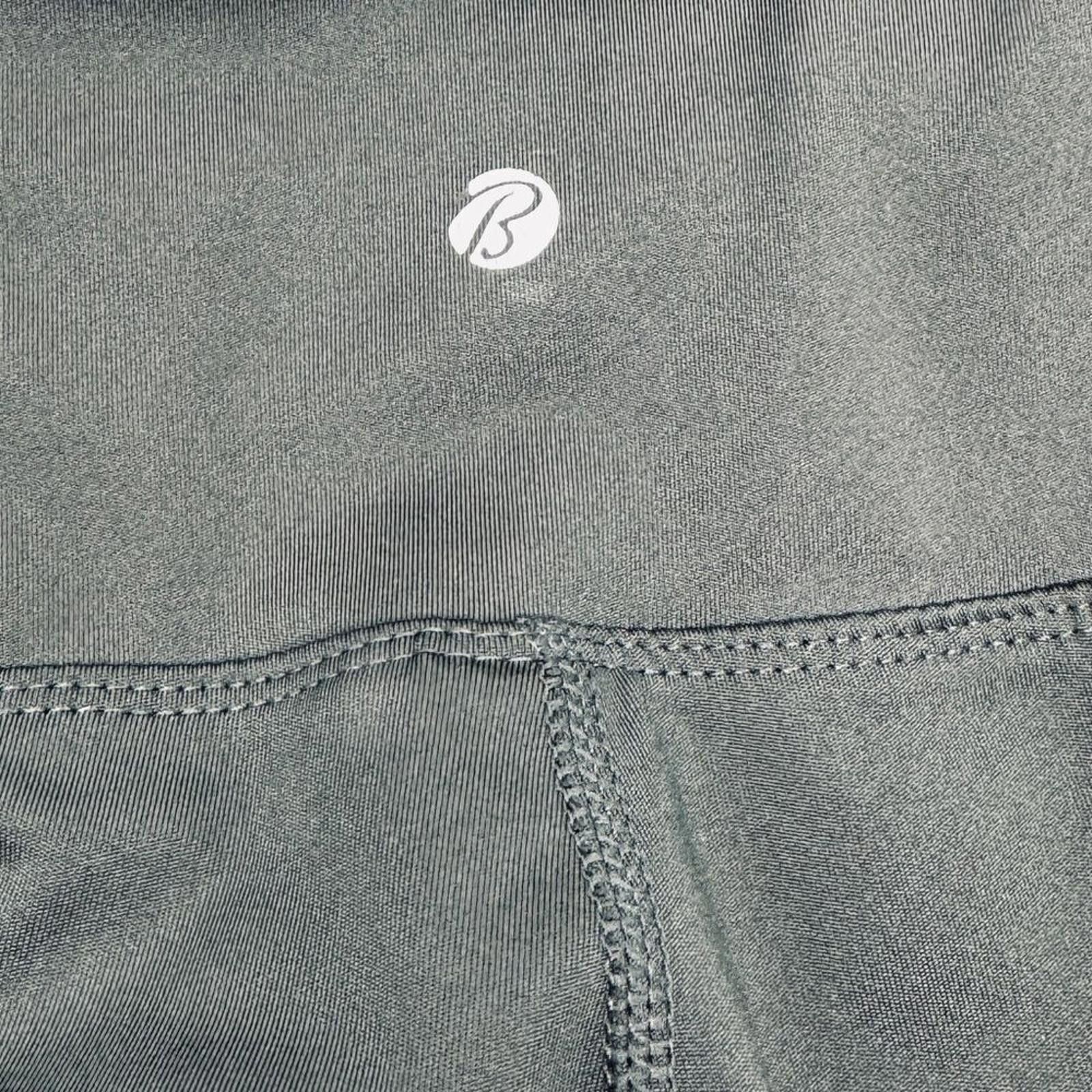 Bally NWOT. Bally Total Fitness. Green Capri Leggings. Size Small. Size 28" / US 6 / IT 42 - 3 Thumbnail