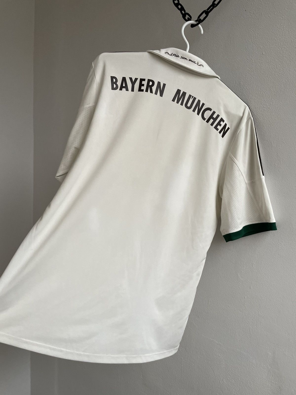 Adidas Bayern Munich 2013 2014 Football Shirt Soccer Jersey Adidas Size US M / EU 48-50 / 2 - 18 Thumbnail