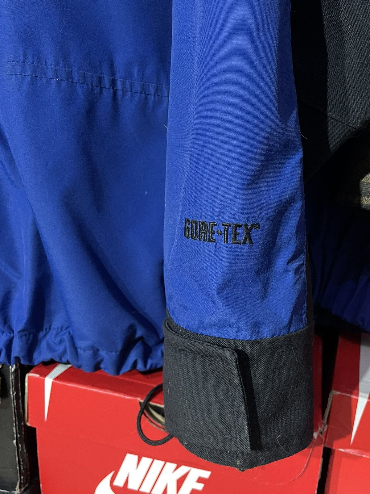 The North Face × The North Face Purple Label The North Face Light Jacket 1990 Vintage TNF Purple Size US L / EU 52-54 / 3 - 6 Thumbnail