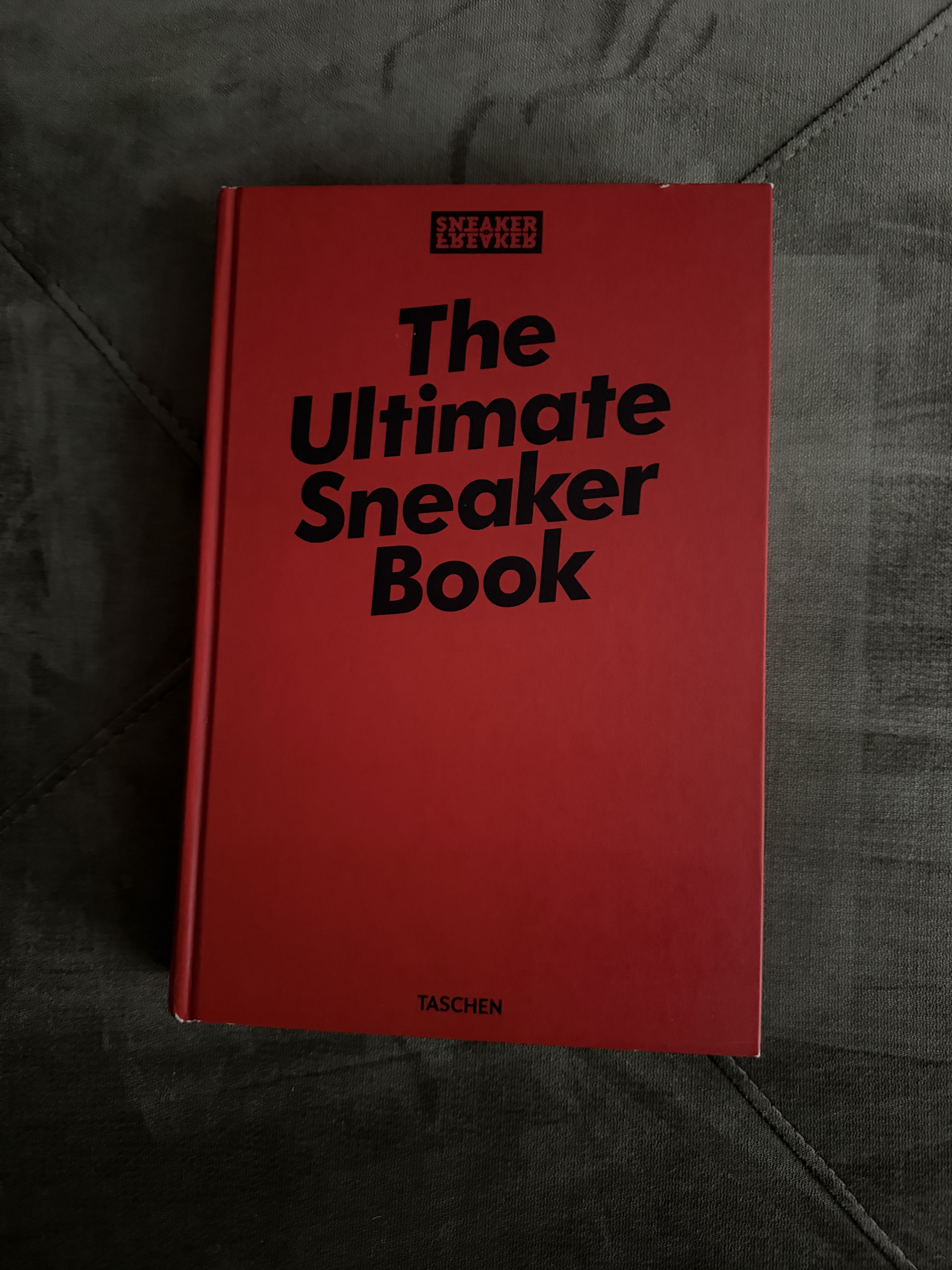 Taschen The Ultimate Sneaker Book Size ONE SIZE - 2 Thumbnail
