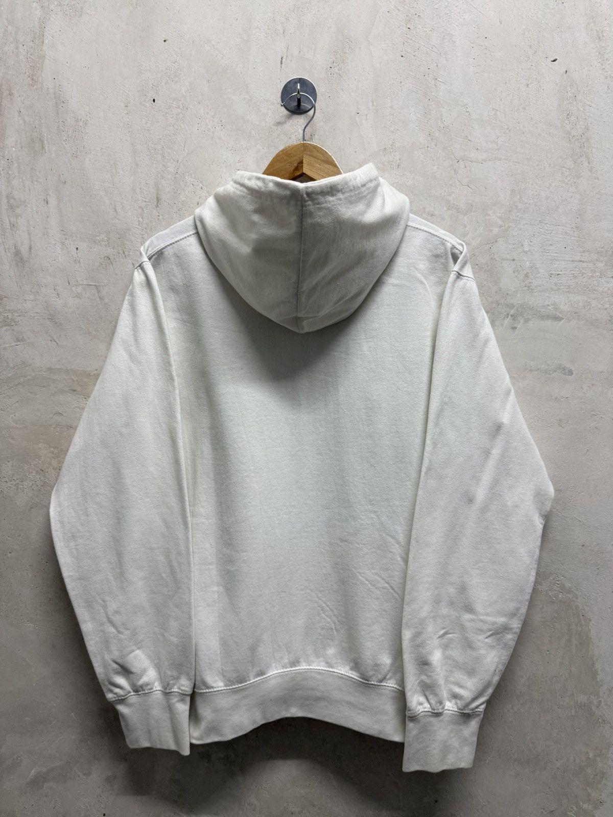Billie Eilish Billie Eilish Grafitti Neon Spell Out Hoodie Size US S / EU 44-46 / 1 - 3 Thumbnail