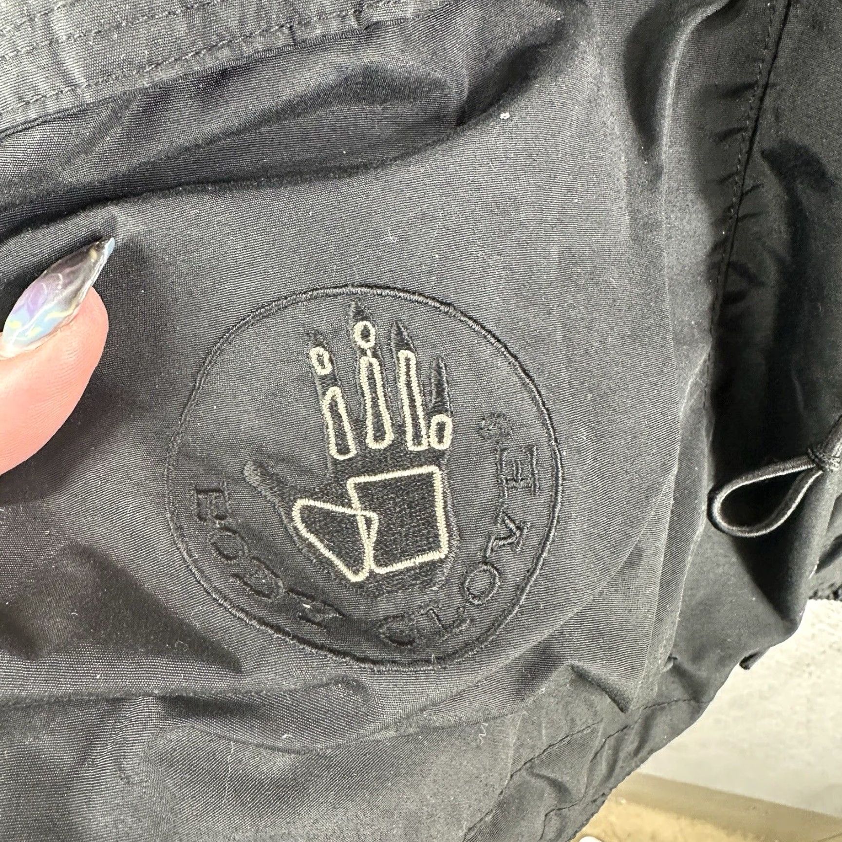 Body Glove Vintage Body Glove Anorak Jacket Men Large 90s Surfing Surf Winter Fall Summer Spring Nylon Black Size US L / EU 52-54 / 3 - 6 Thumbnail