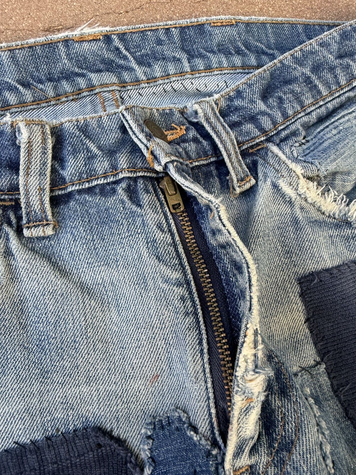 Levi's Vtg 70’s Levi’s 684 Orange Tab Bellbottom Hippie Jeans 30x30 Size US 30 / EU 46 - 6 Thumbnail