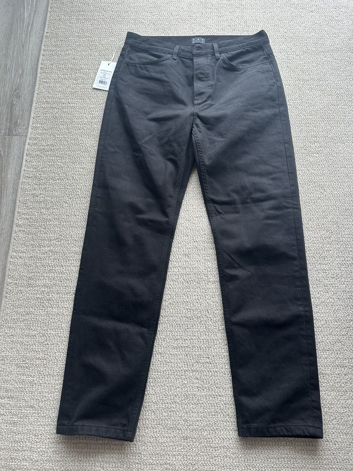 Asket ASKET - regular straight leg jeans - 33/32 NEW WITH TAGS Size US 33 - 1 Thumbnail