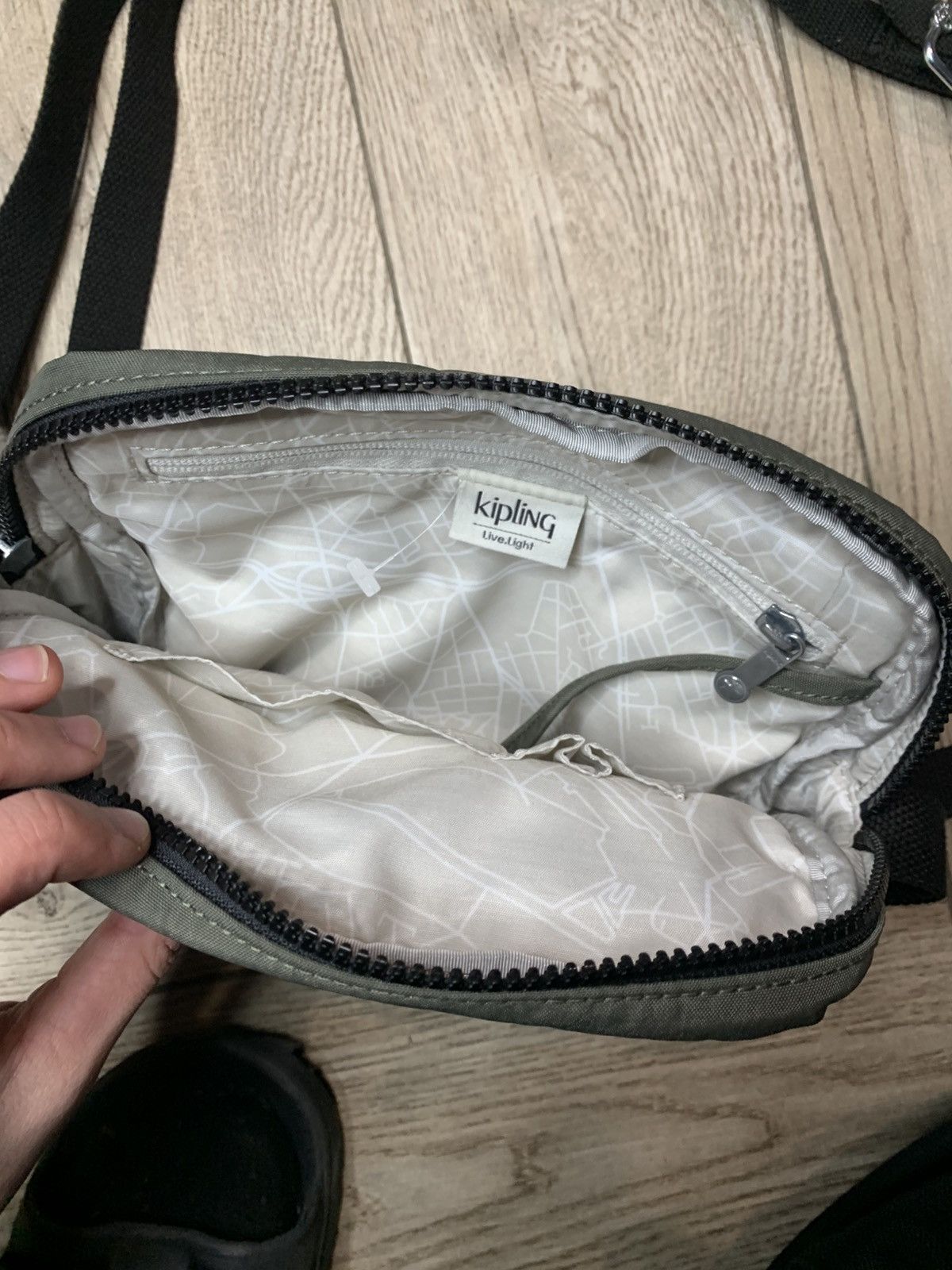 Japanese Brand × Vintage Kipling nylon bag y2k vintage Size ONE SIZE - 4 Thumbnail