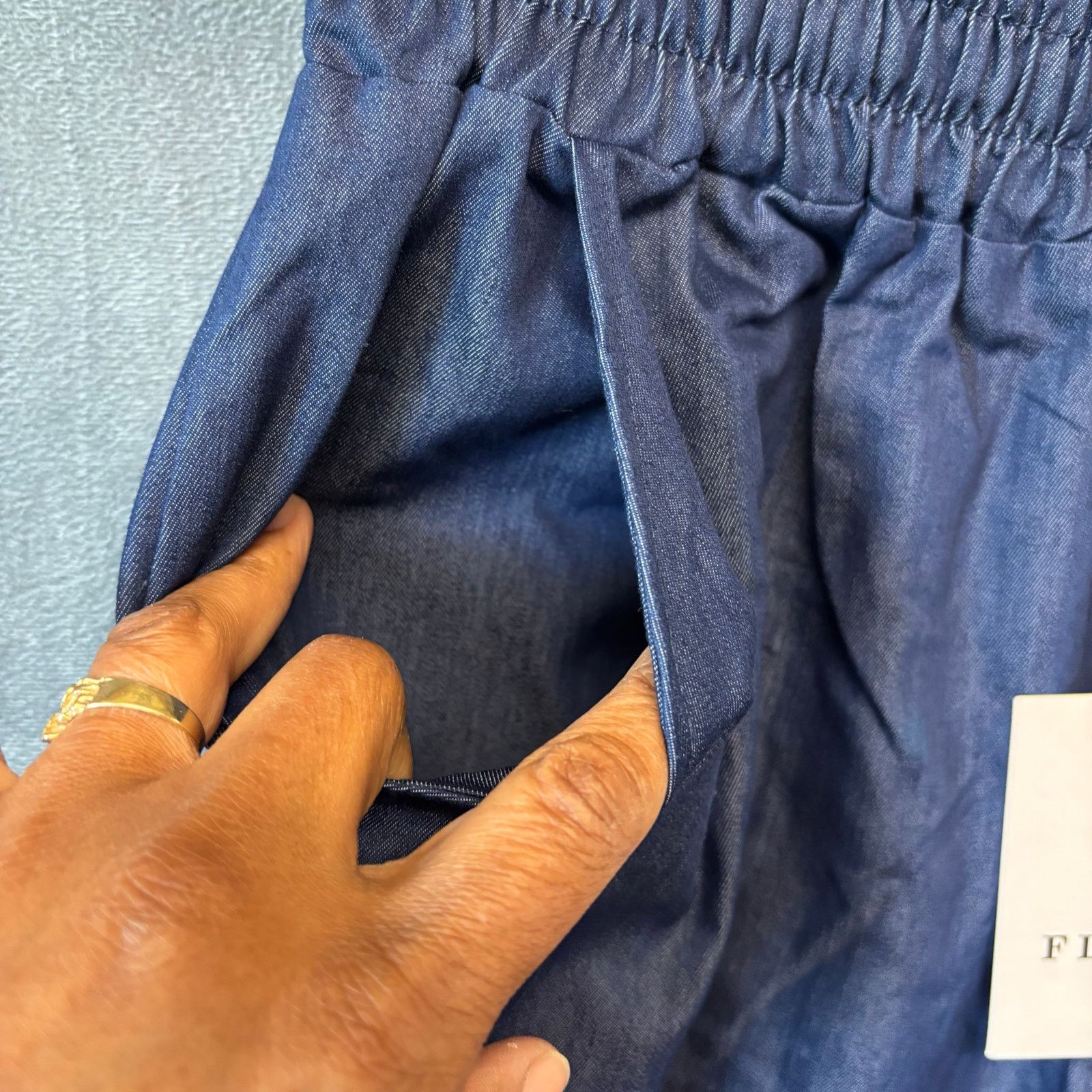 Other FlyGo Cropped Lightweight Jeans Flare Stretchy Waist Short Size 28" / US 6 / IT 42 - 5 Thumbnail