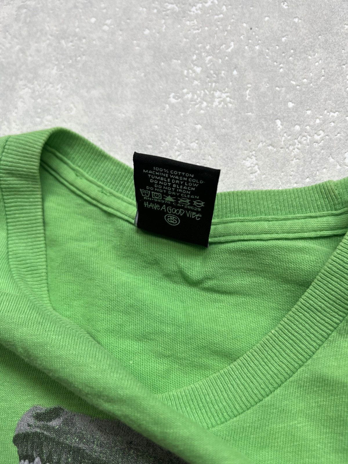 Stussy 00’s STUSSY DINO NEON GREEN T-REX RARE TEE Y2K VINTAGE Size US M / EU 48-50 / 2 - 8 Thumbnail