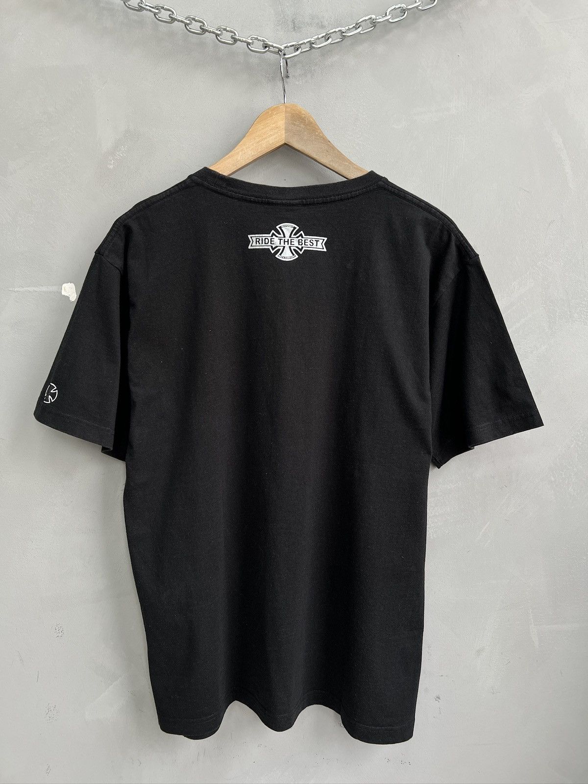 Independent Truck Co. Independent skater boxy fit t shirt y2k Size US L / EU 52-54 / 3 - 6 Thumbnail