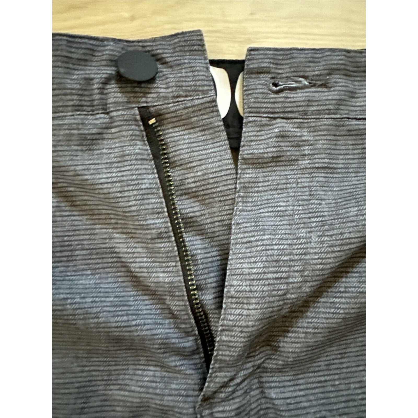 Hurley HURLEY Shorts Mens 36 Grey Hybrid Chino Wicking Casual Size US 36 / EU 52 - 2 Thumbnail