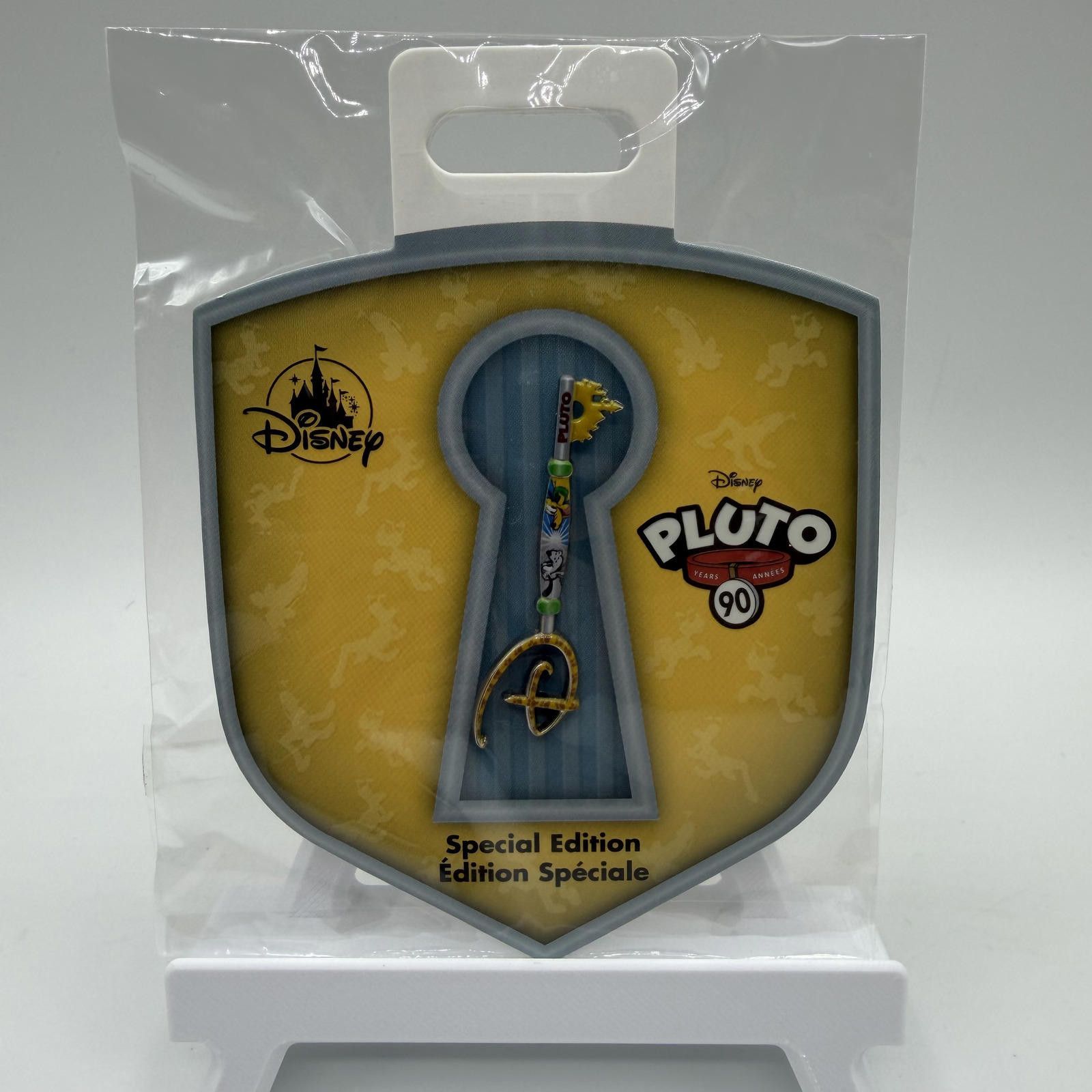 Disney Disney Pin - Pluto’s 90th Anniversary - Disney Key Pin Size ONE SIZE - 1 Thumbnail