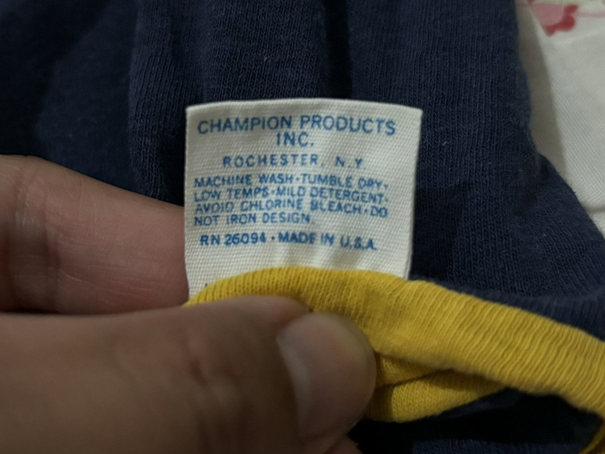 Champion Vtg 70s Champion Blue Bar Quigley South Phys.Ed. Tshirt Size US L / EU 52-54 / 3 - 12 Thumbnail