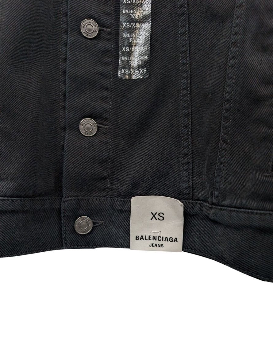 Balenciaga Balenciaga denim jacket with stickers Size US S / EU 44-46 / 1 - 4 Thumbnail