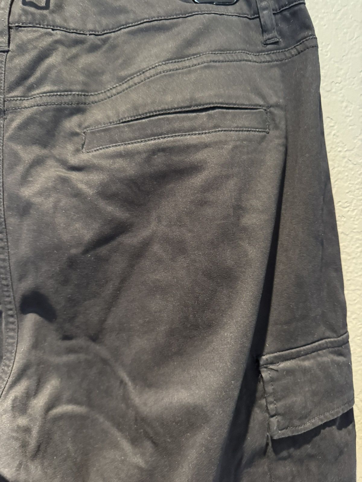 Forever 21 Forever 21 Parachute Balloon Cargo Cuff Pants Black Cotton Size US 30 / EU 46 - 9 Thumbnail