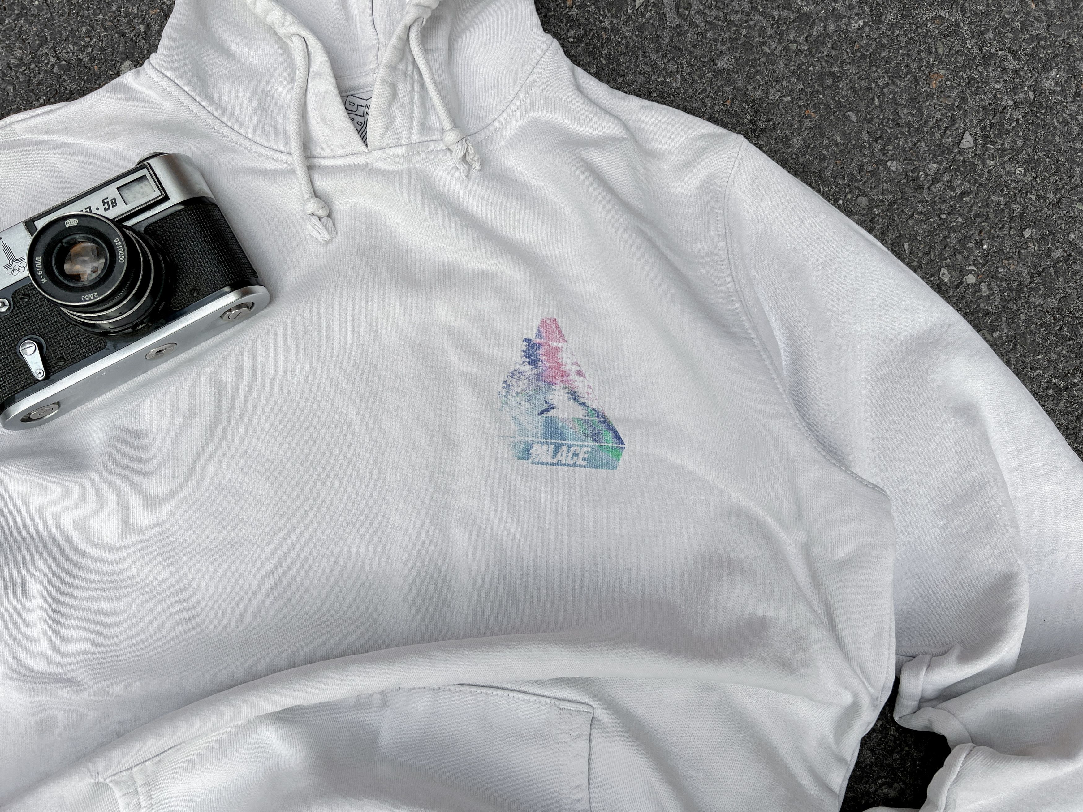 Palace SALE Palace Smudge Tri Ferg Hoodie SS16 Medium Size Grailed
