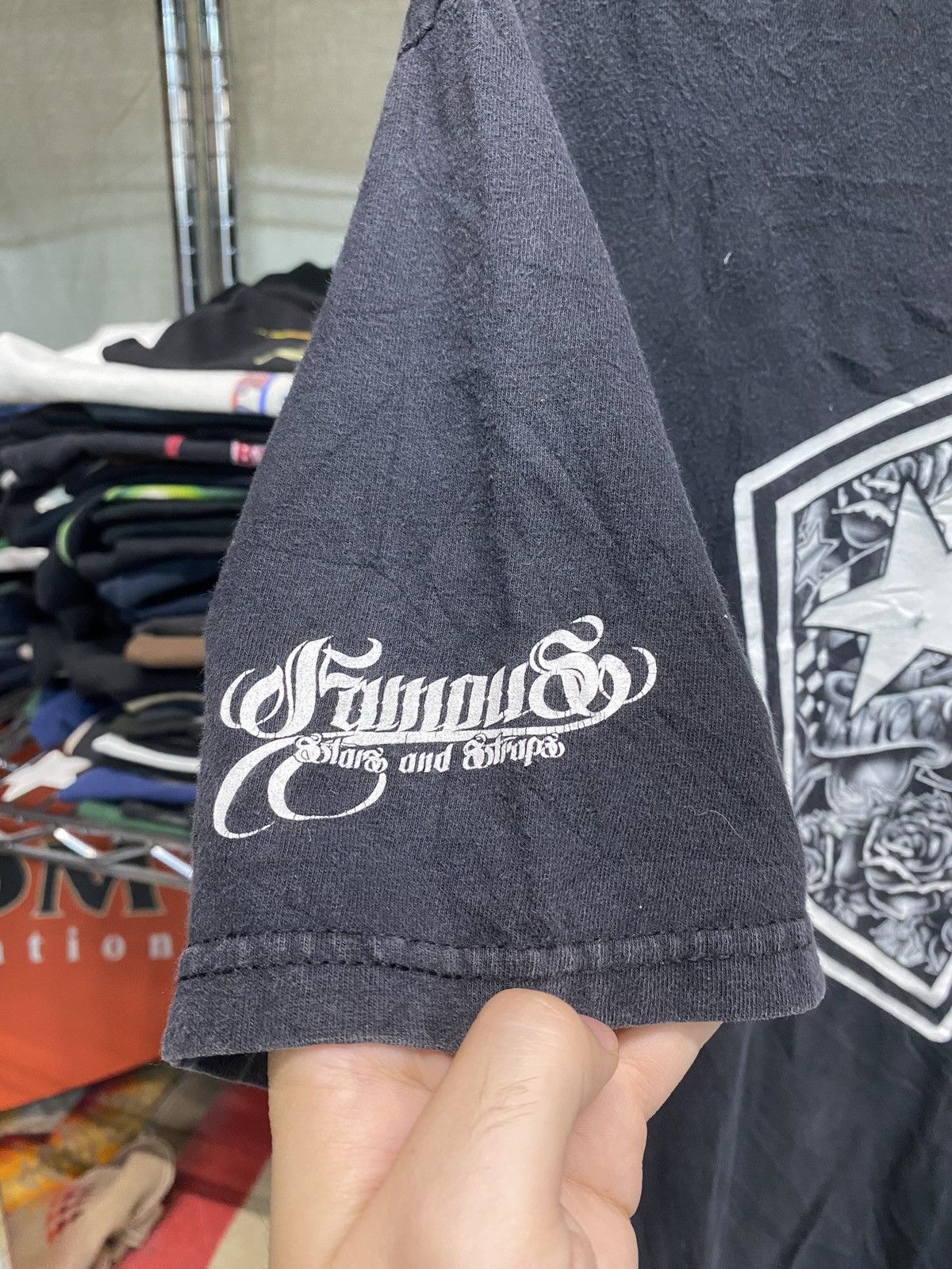 Famous Stars And Straps × Tapout × Vintage Y2K famous stars and straps grunge travis barker blink 182 Size US L / EU 52-54 / 3 - 2 Thumbnail