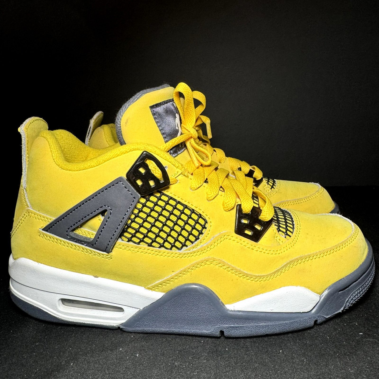 Jordan Brand × Nike Size 6.5 - Air Jordan 4 Retro GS Lightning 2021 Men's Shoes Size US 6.5 / EU 39-40 - 1 Thumbnail