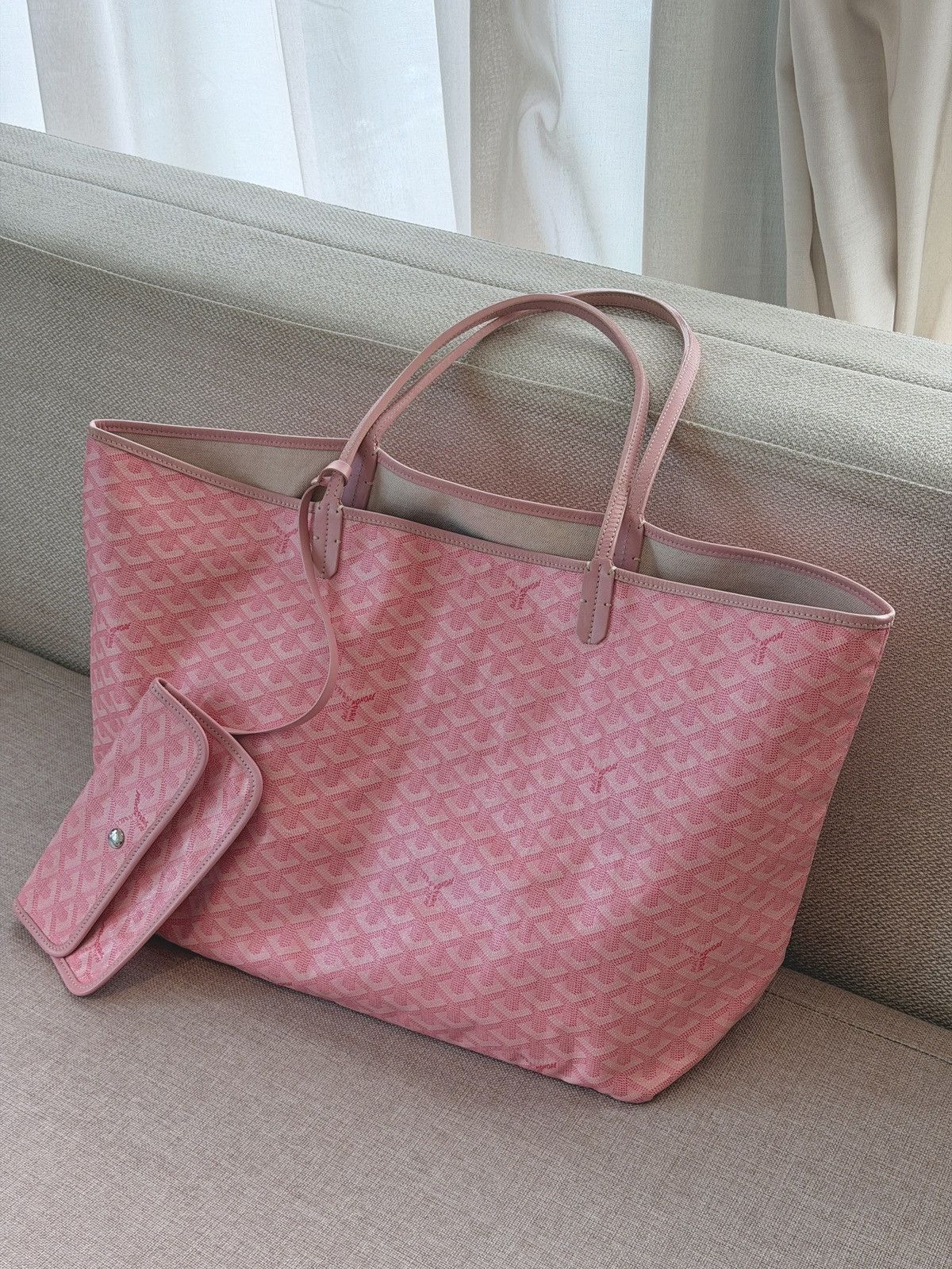Goyard Goyard Sakura Pink Saint Louis GM Tote Size ONE SIZE - 1 Thumbnail