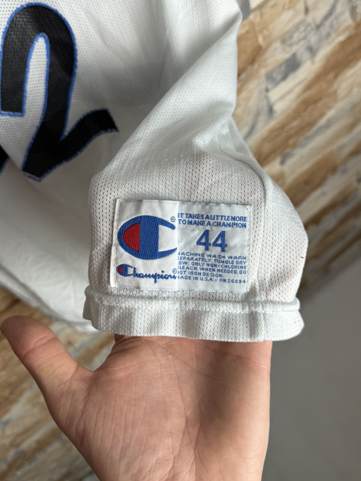 Champion × NBA × Vintage T-shirt Basketball O'Neal Orlando Magic Vintage NBA 48 ig9 Size US M / EU 48-50 / 2 - 4 Thumbnail