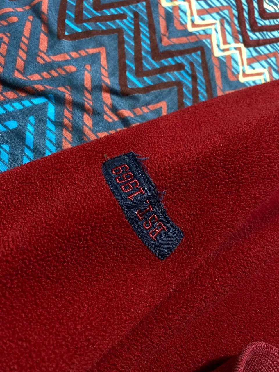 Gap × Vintage Crazy Vintage Y2K GAP Hoodie Embroidered Spell Out Grunge Size US L / EU 52-54 / 3 - 11 Thumbnail