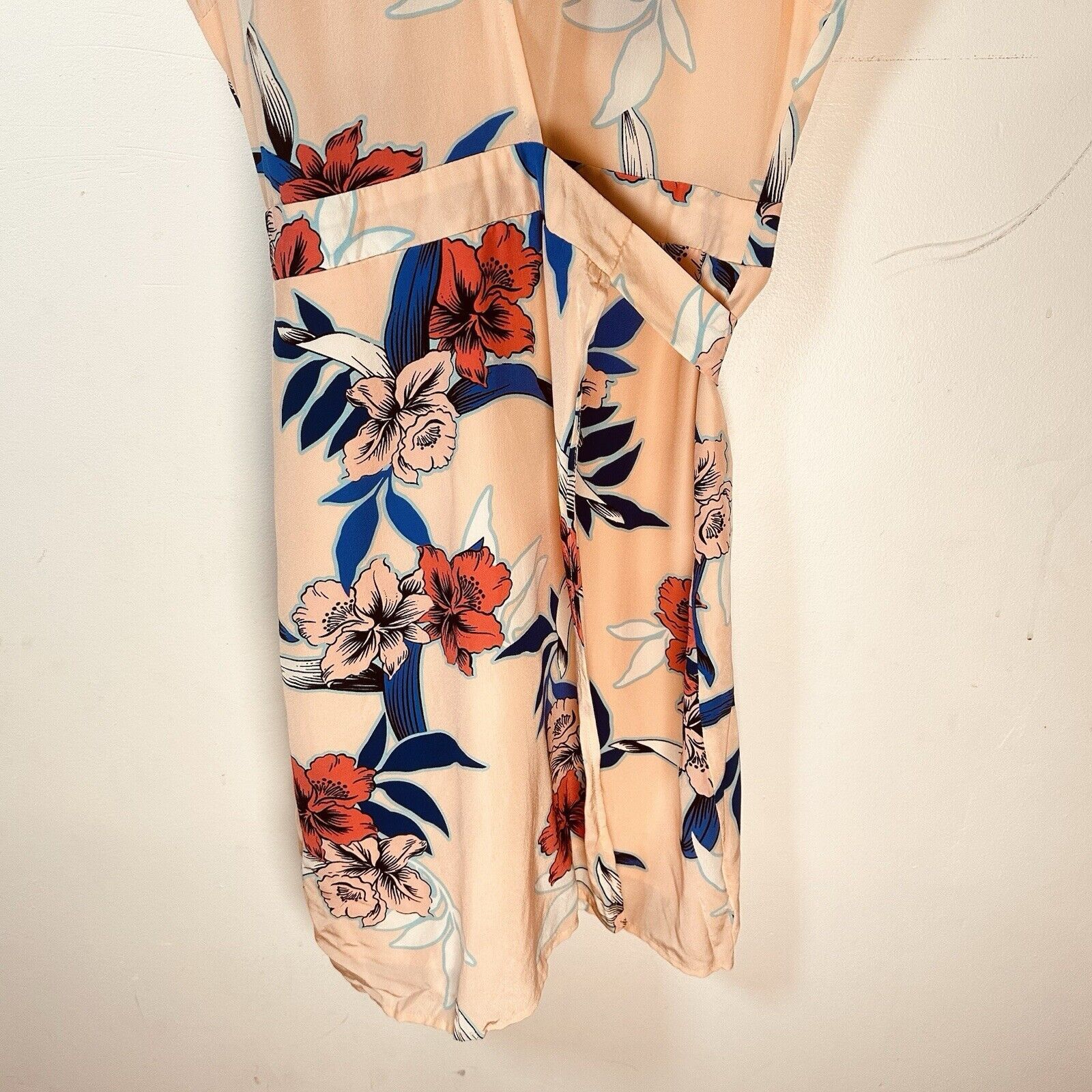 Anthropologie Yumi Kim Soho Mixer Floral Wrap Mini Dress Silk Peach XS Size XS / US 0-2 / IT 36-38 - 4 Thumbnail