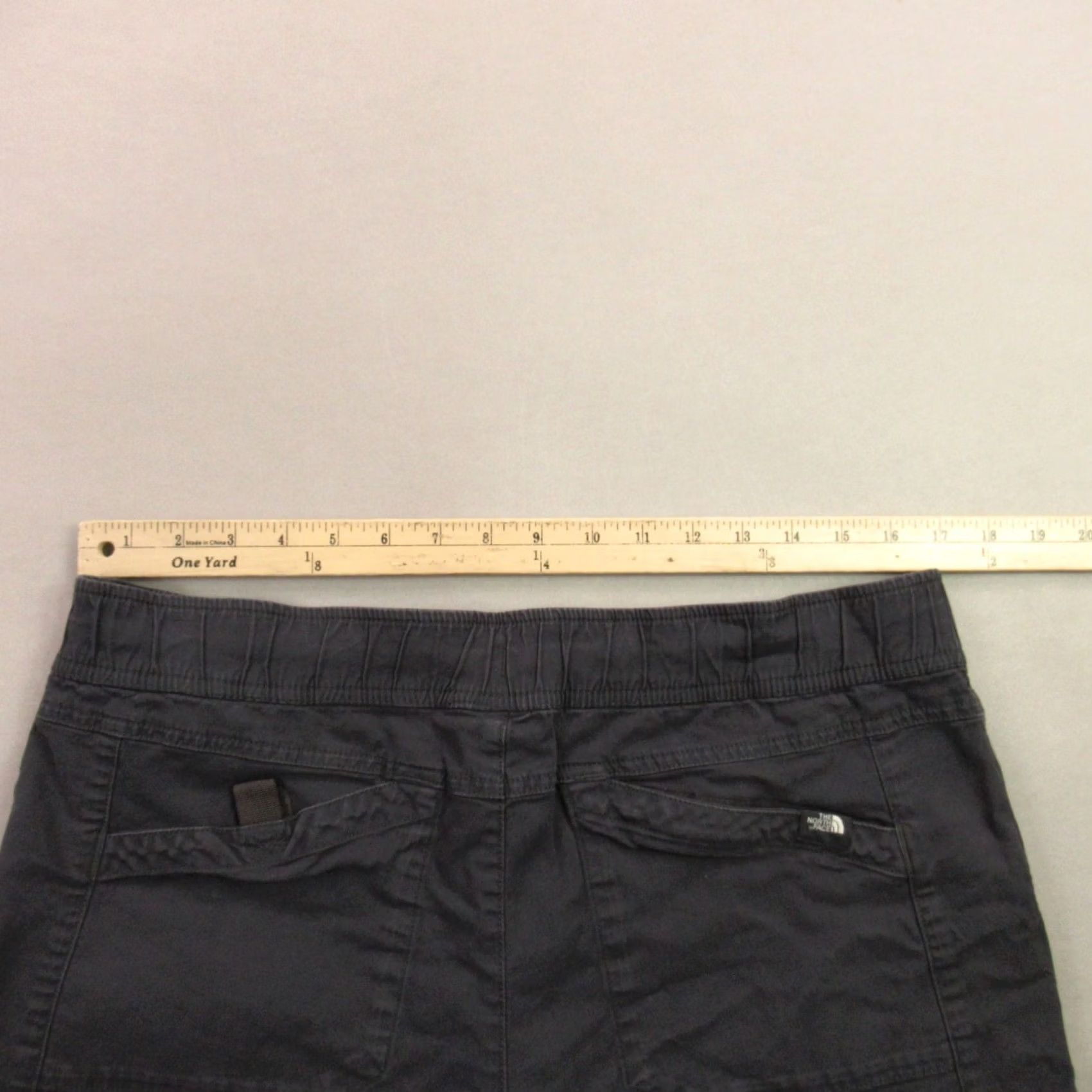 The North Face The North Face Shorts L Regular Lightweight Outdoors Pockets Chino Navy Blue Women Size 36" / US 14 / IT 50 - 6 Thumbnail