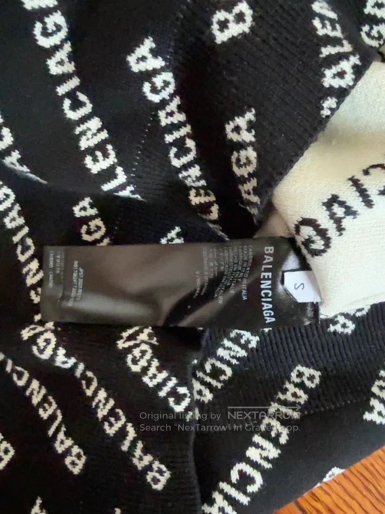 Balenciaga Balenciaga Logo-covered sweater Size US S / EU 44-46 / 1 - 3 Thumbnail