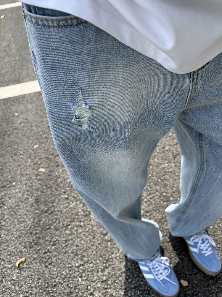 Japanese Brand Light Blue Lightning-Print Distressed Jeans for Men Size US 32 / EU 48 - 4 Thumbnail