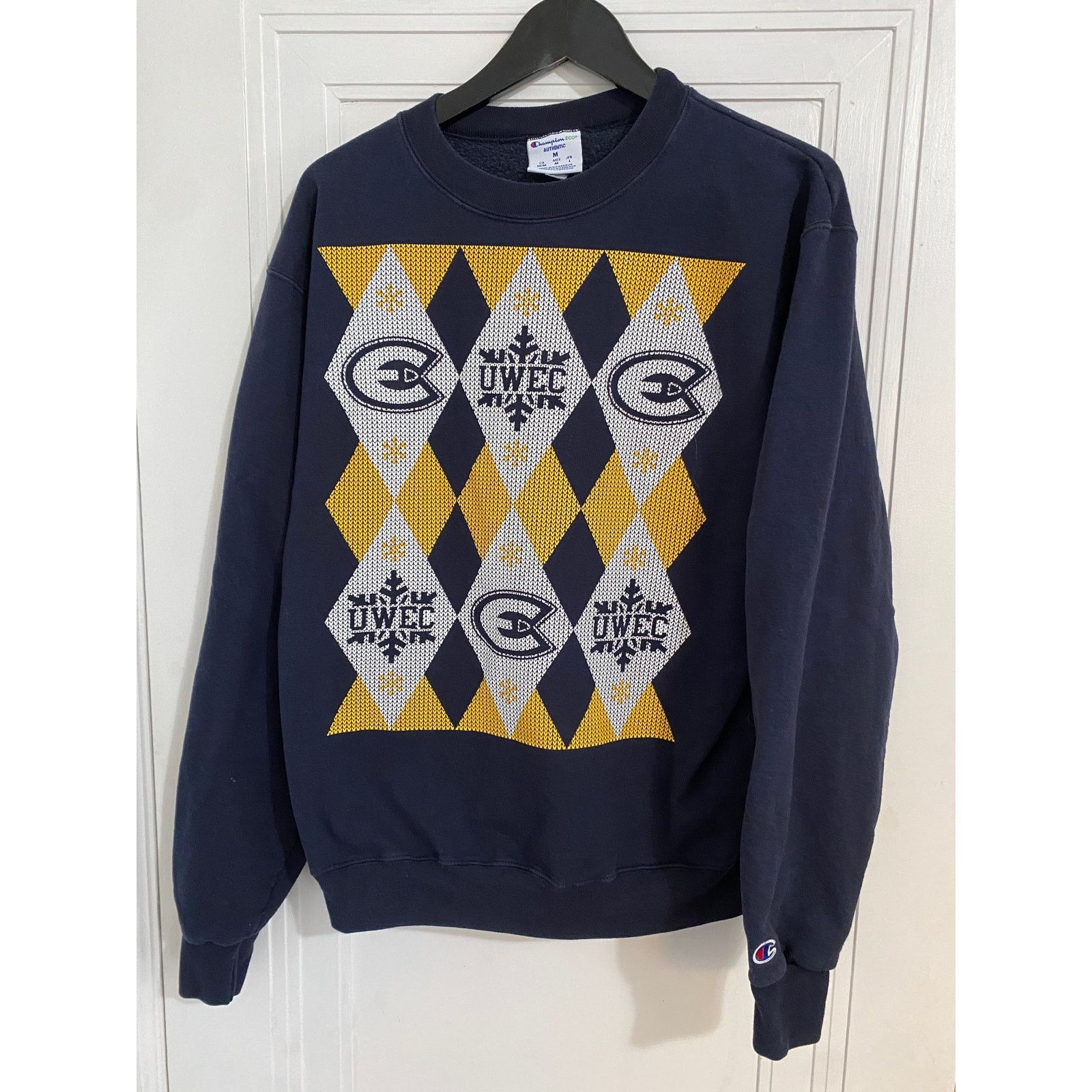 Champion University of Wisconsin Eau Claire Christmas Crewneck Size M Size US M / EU 48-50 / 2 - 1 Thumbnail