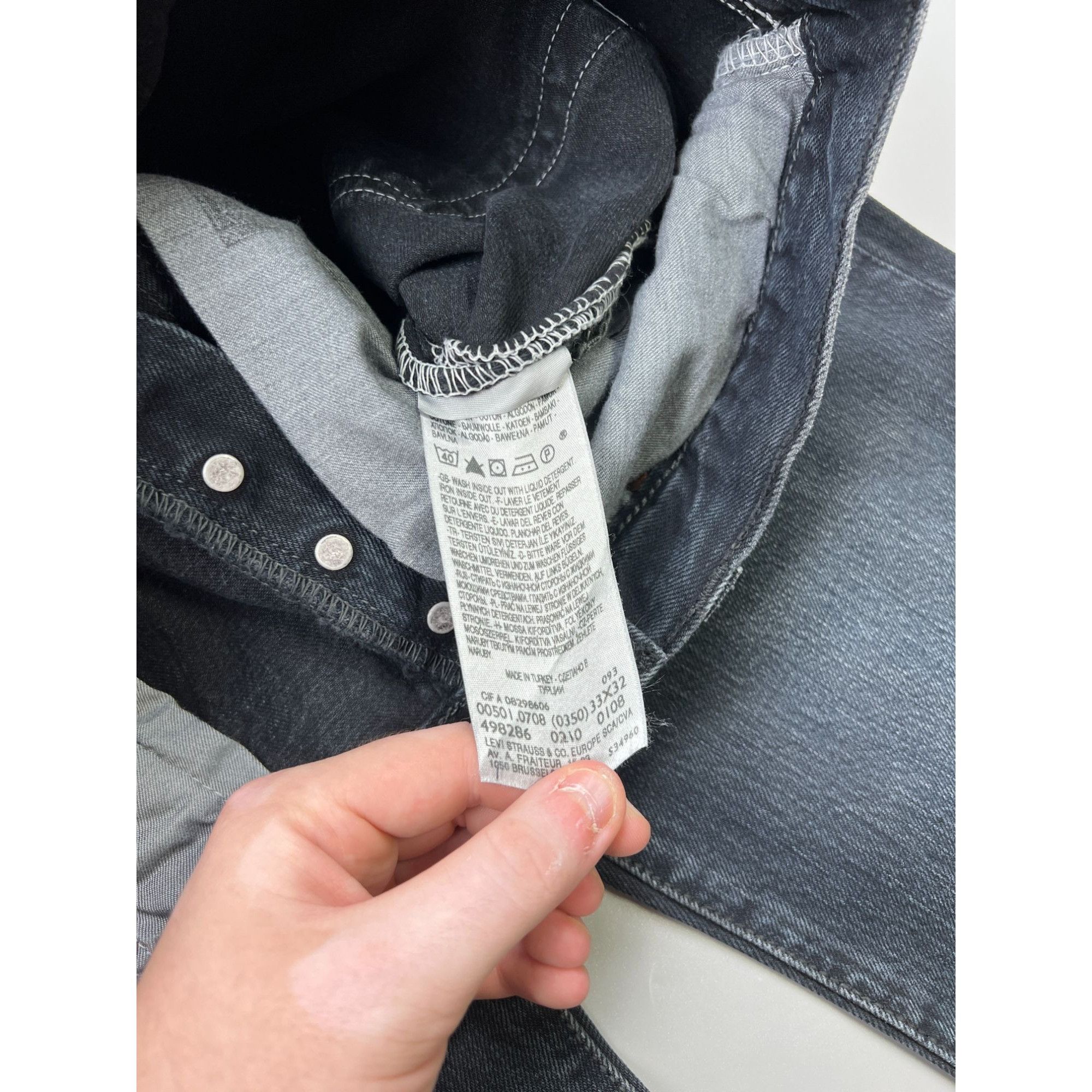 Levi's Levi’s 501 Black Denim Jeans Pants (Y0935) Size US 33 - 9 Thumbnail