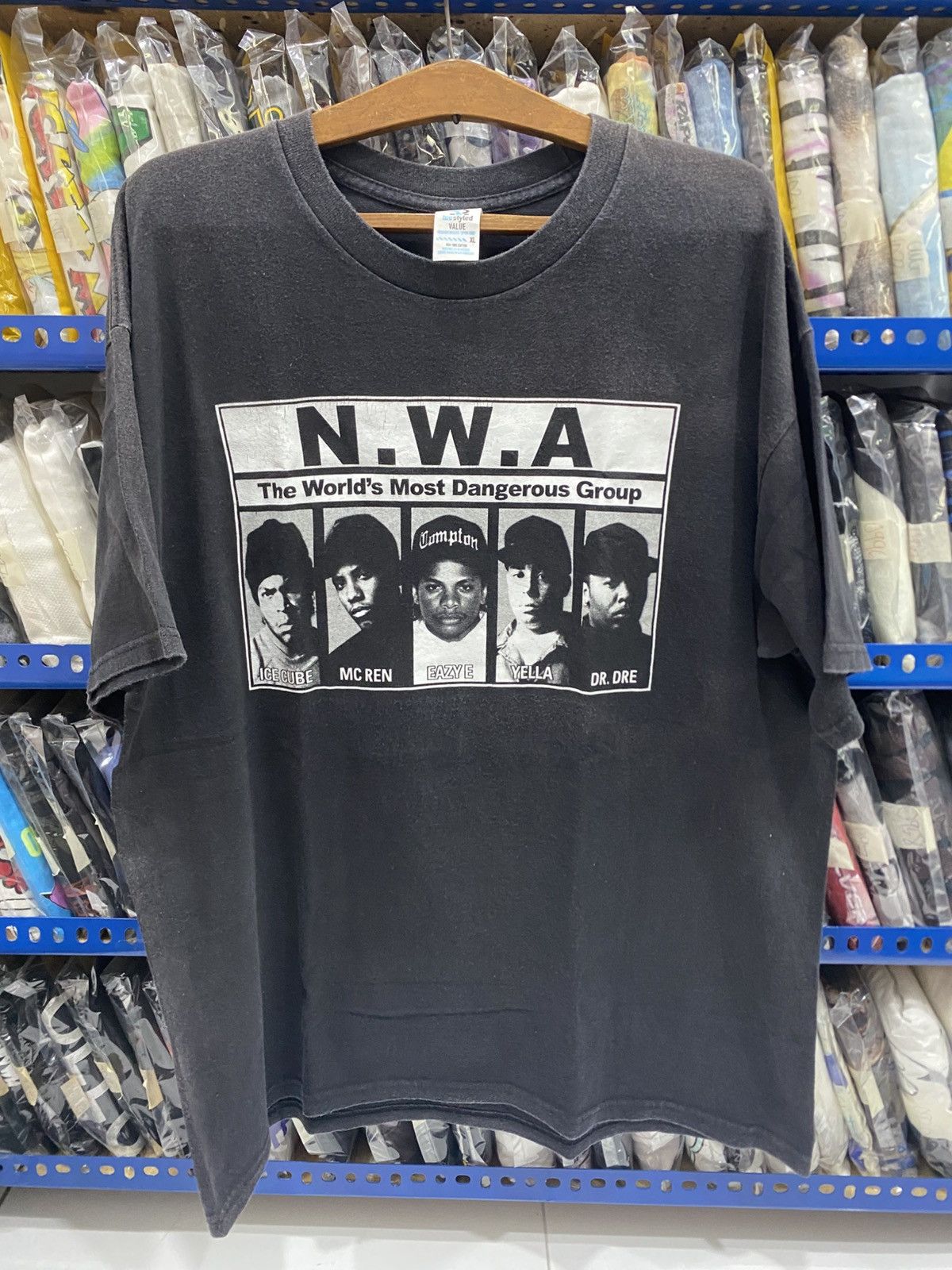 Rap Tees N.W.A RAP TEES Size US L / EU 52-54 / 3 - 1 Thumbnail