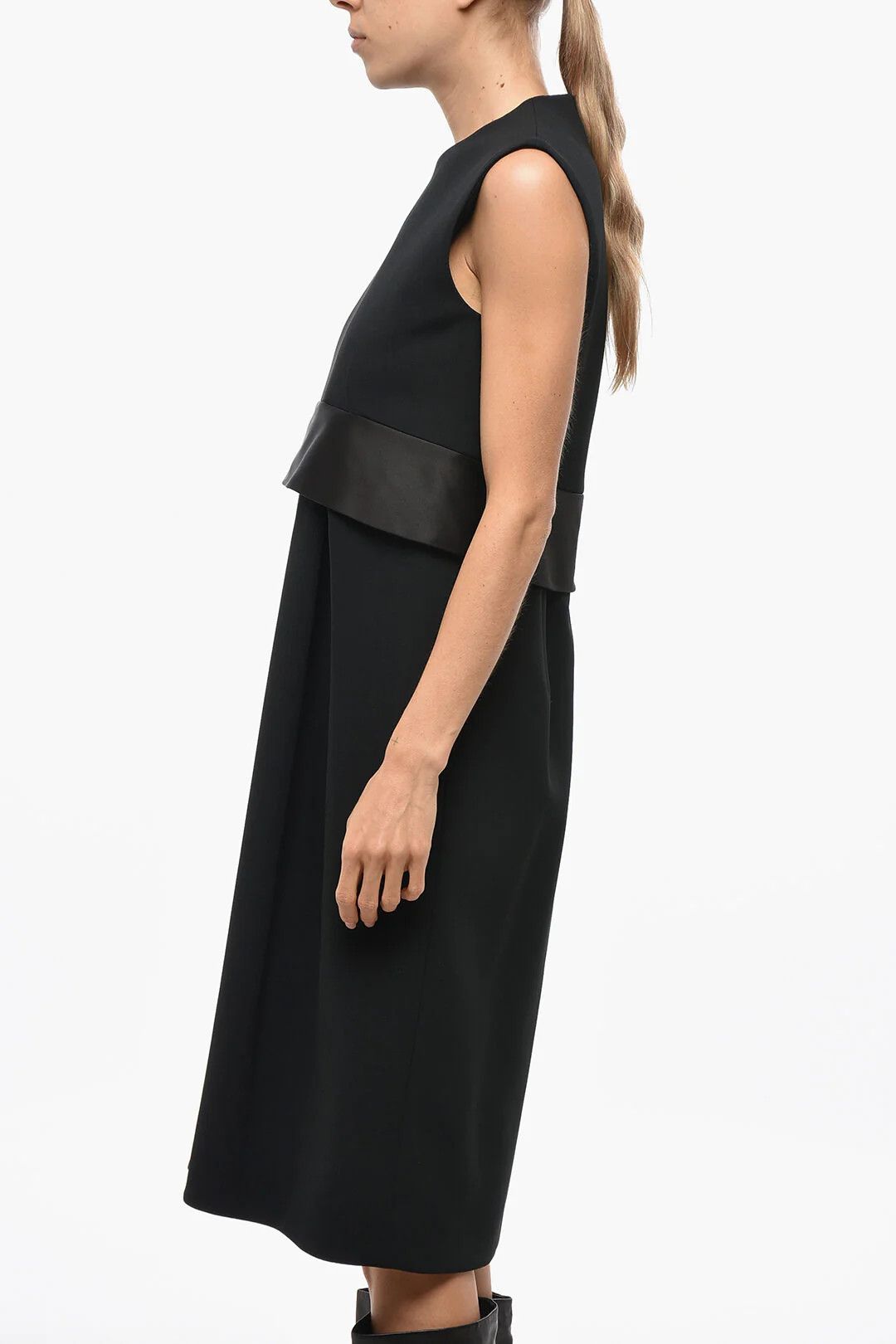 Celine og1mm0326 Sleeveless Midi Dress in Black Size M / US 6-8 / IT 42-44 - 2 Thumbnail