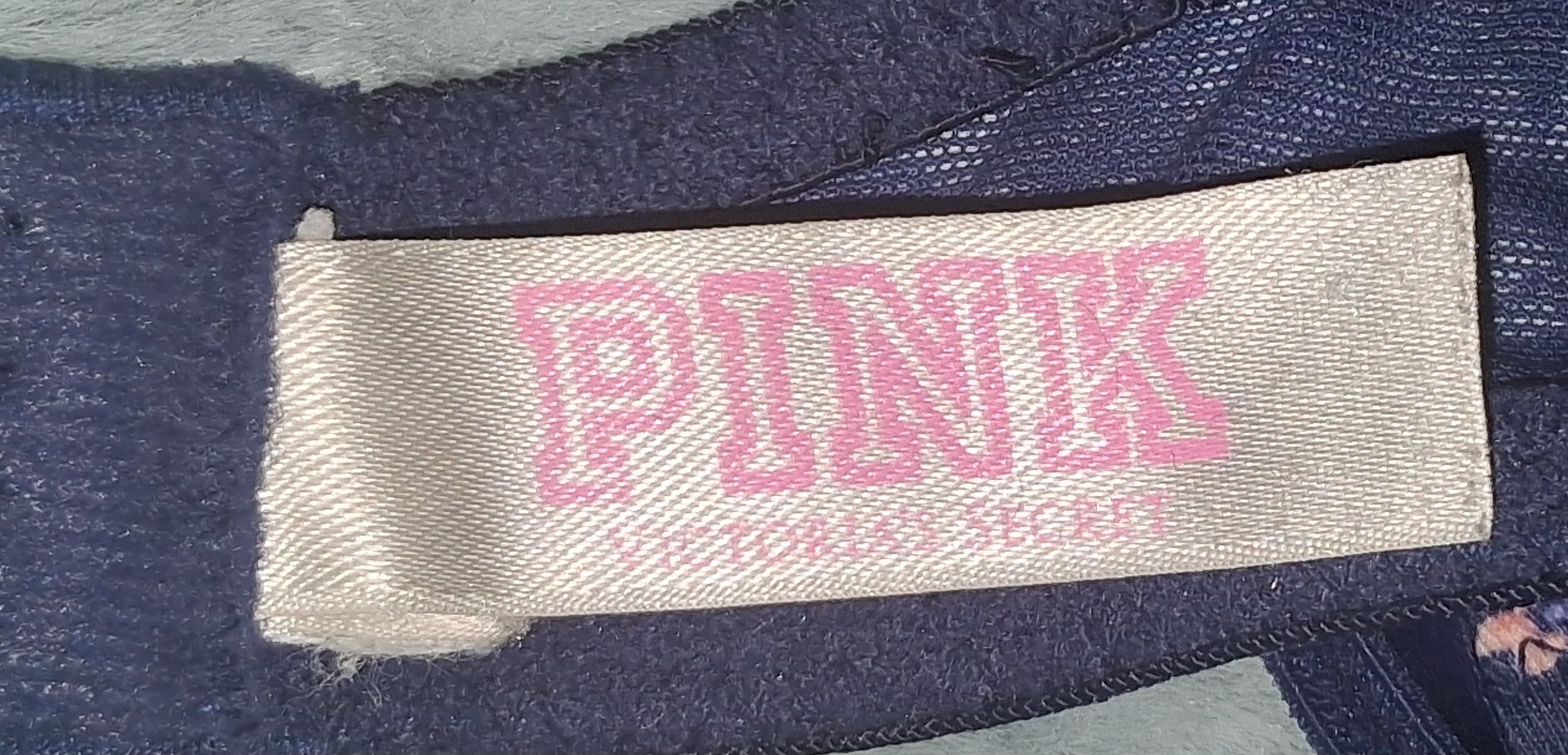 Victoria's Secret VICTORIA'S SECRET WEAR EVERYWHERE SUPER PUSH-UP BRA! 32A Size ONE SIZE - 4 Thumbnail